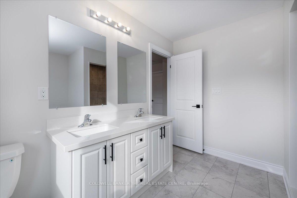 Photo 20 of 26 Philip Joseph Lane, Uxbridge — HOMEH