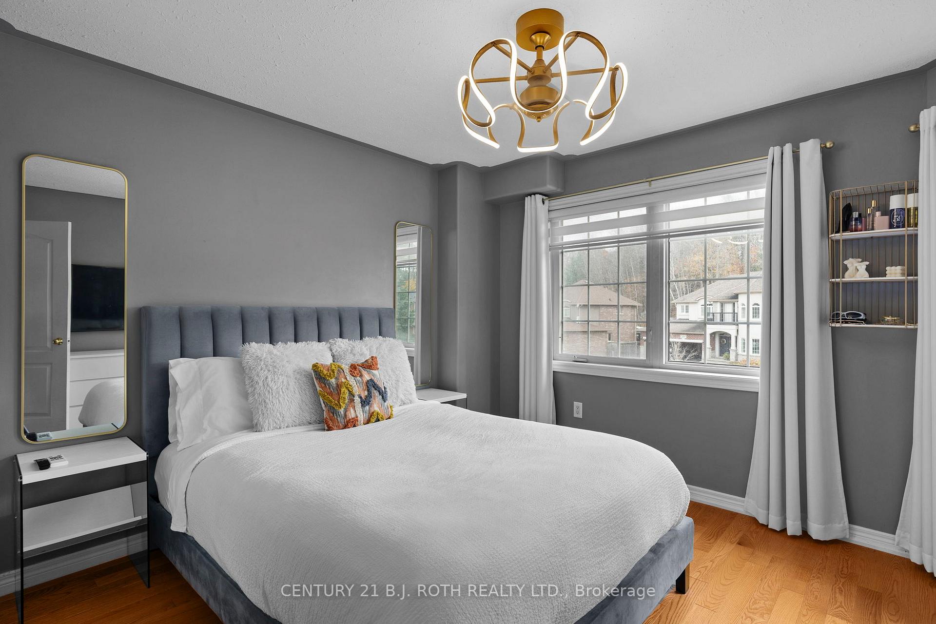 Photo 19 of 36 Stapleton Place, Barrie, Ardagh — HOMEH