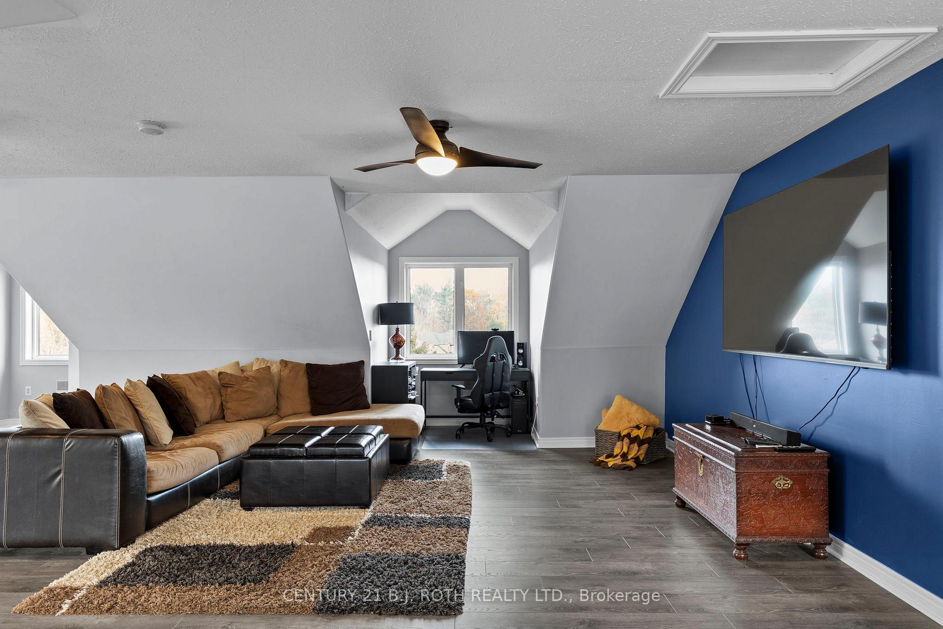 Photo 18 of 36 Stapleton Place, Barrie, Ardagh — HOMEH