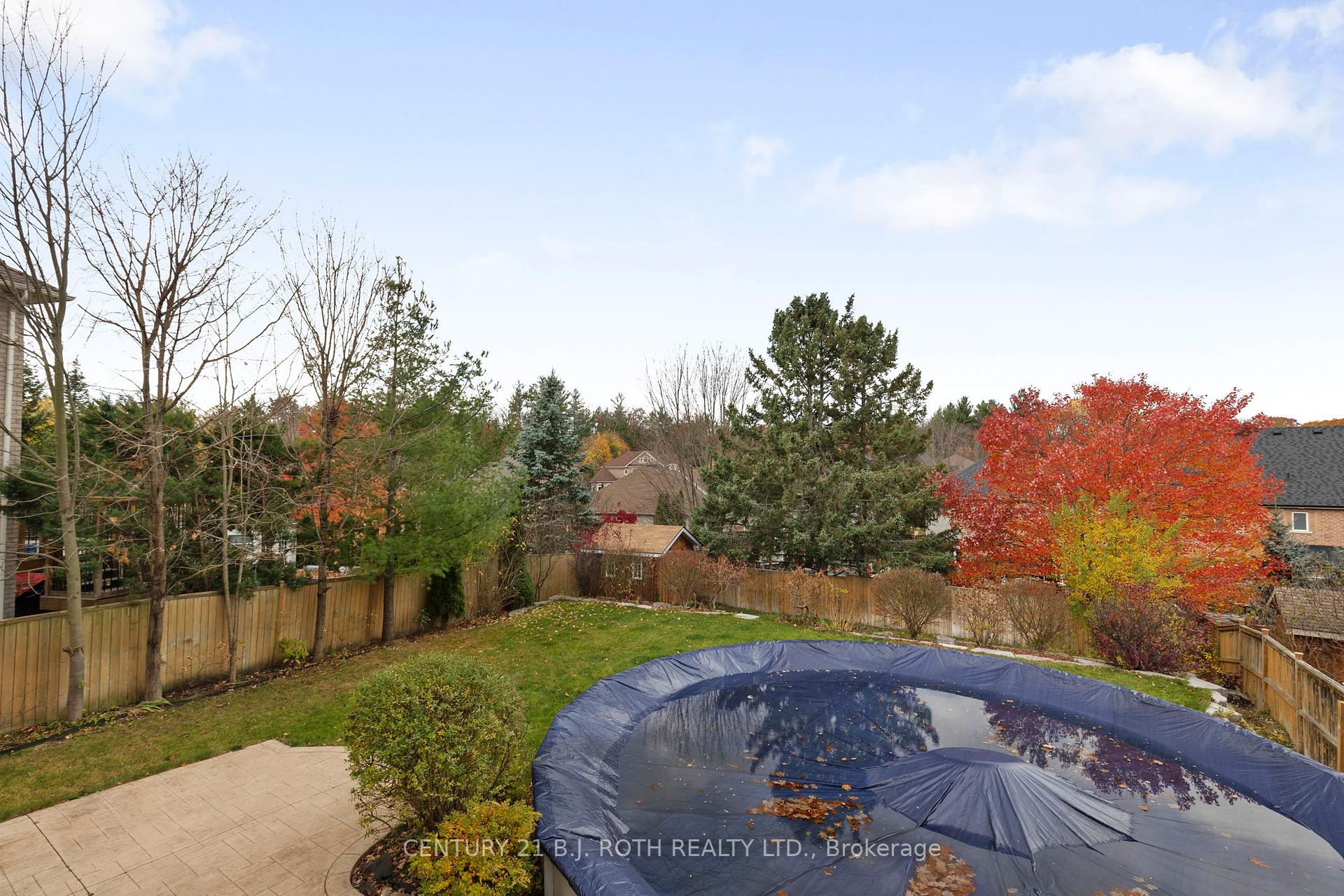 Photo 28 of 36 Stapleton Place, Barrie, Ardagh — HOMEH