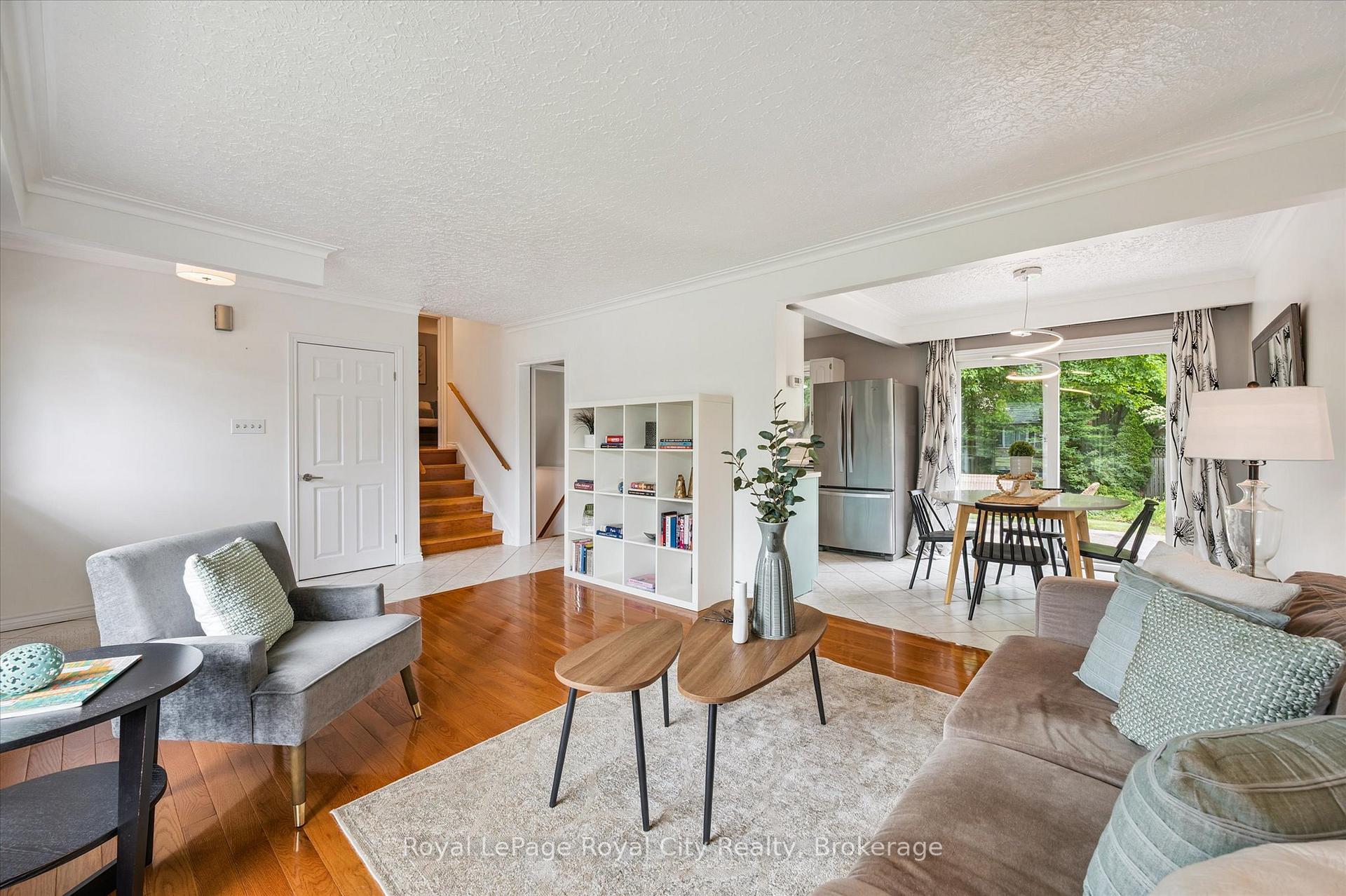 Photo 11 of 1 Balmoral Drive, Guelph, Riverside Park — HOMEH
