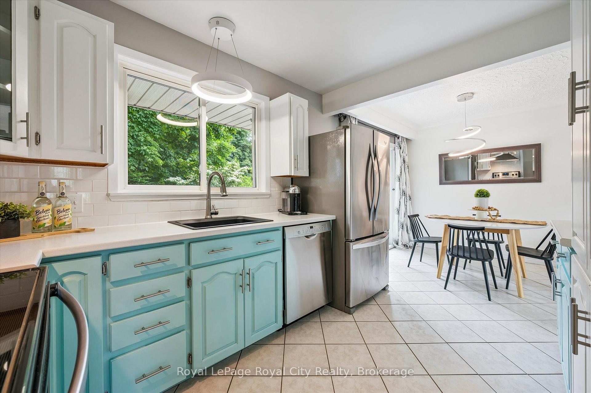 Photo 18 of 1 Balmoral Drive, Guelph, Riverside Park — HOMEH