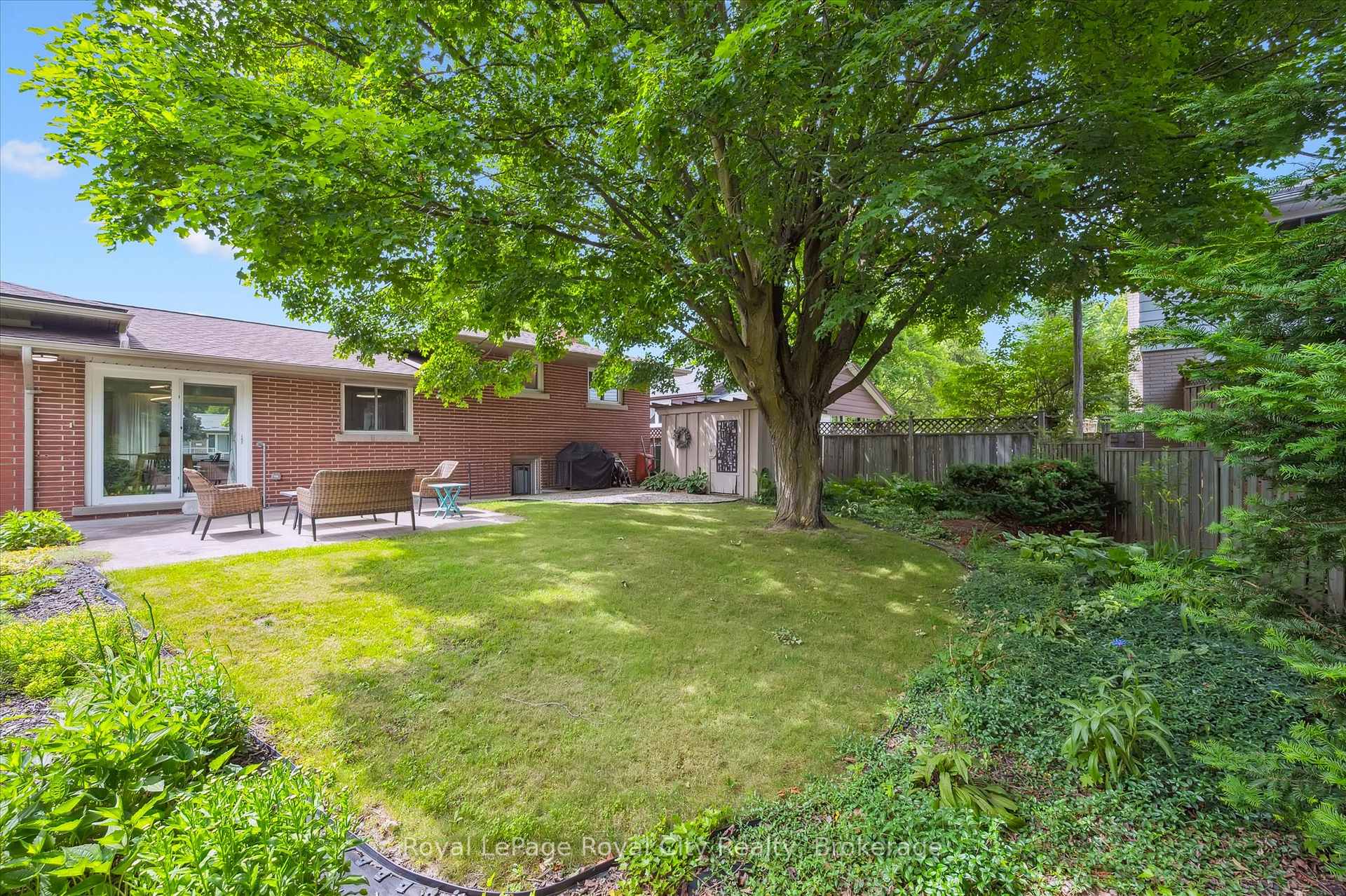 Photo 38 of 1 Balmoral Drive, Guelph, Riverside Park — HOMEH