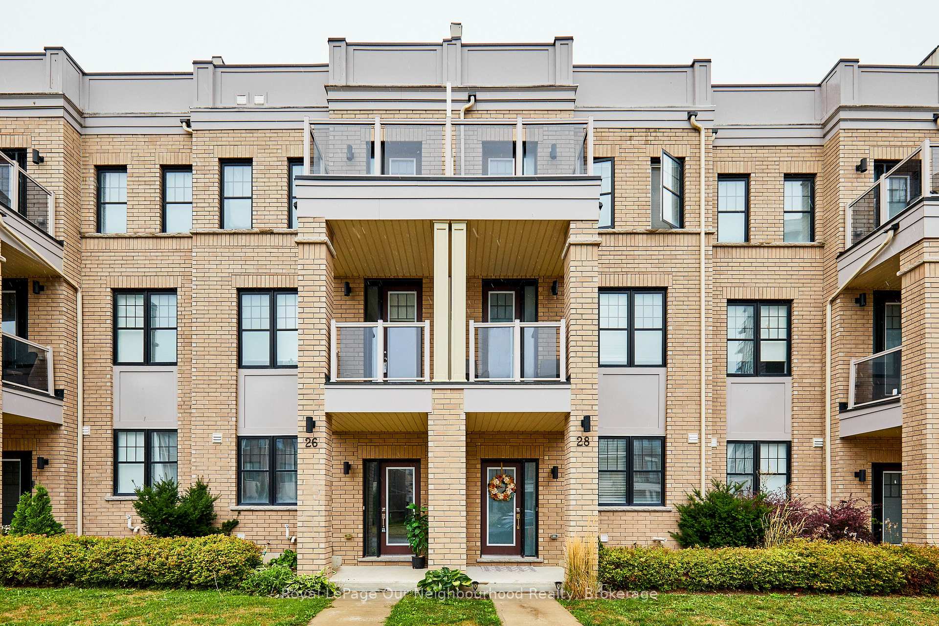 Front of 28 Clarington Boulevard