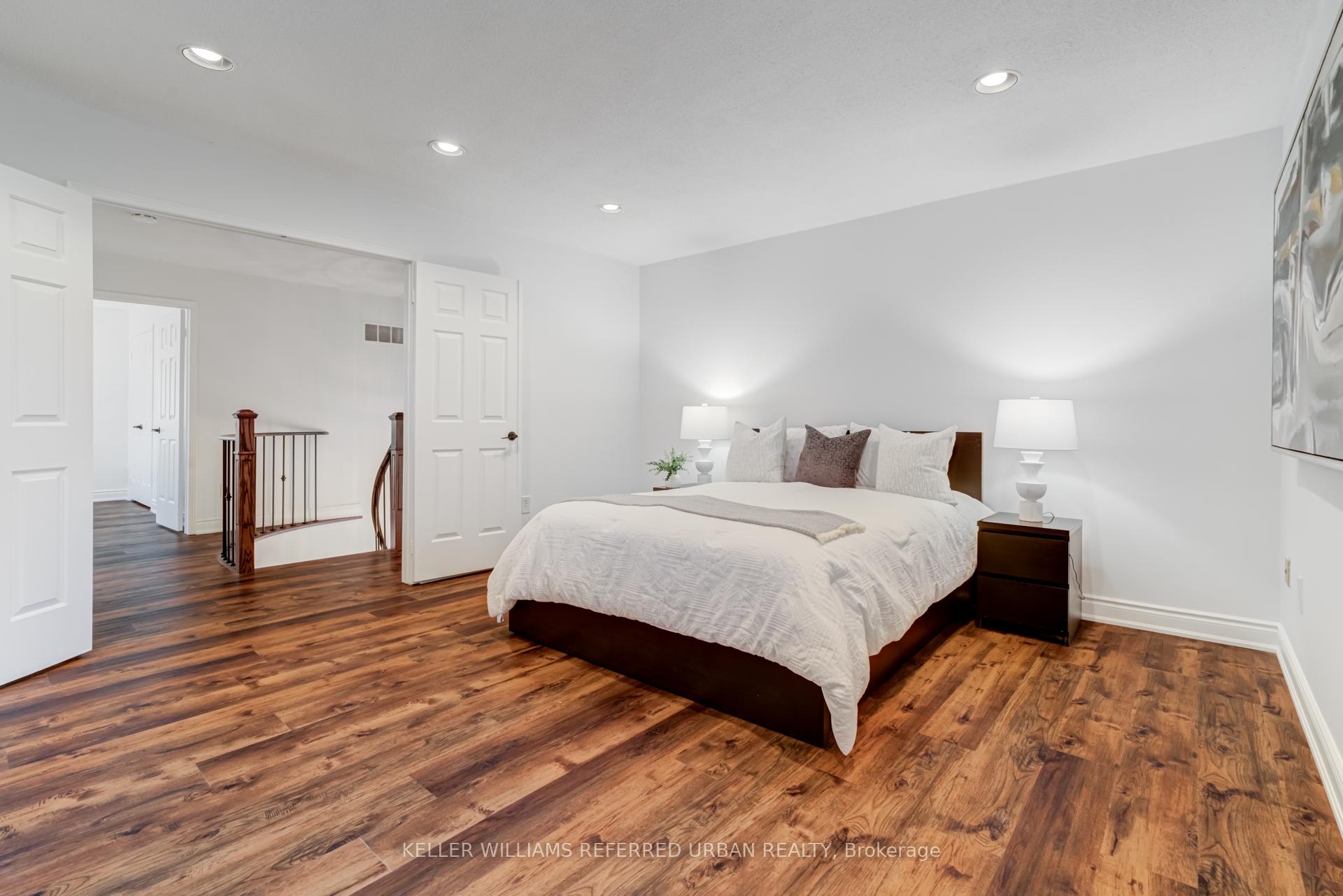 Photo 10 of 1 Cummings Court, Markham, Thornlea — HOMEH