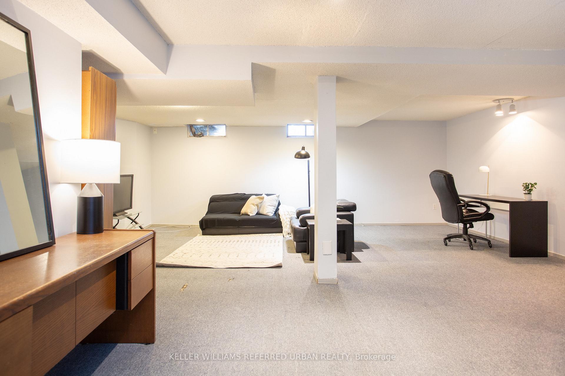 Photo 32 of 1 Cummings Court, Markham, Thornlea — HOMEH
