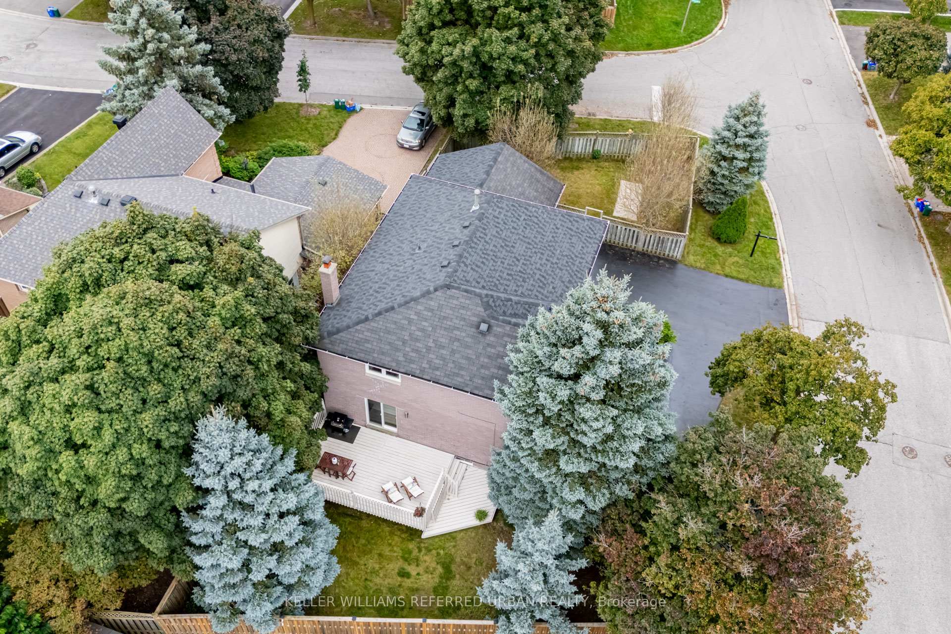 Photo 38 of 1 Cummings Court, Markham, Thornlea — HOMEH