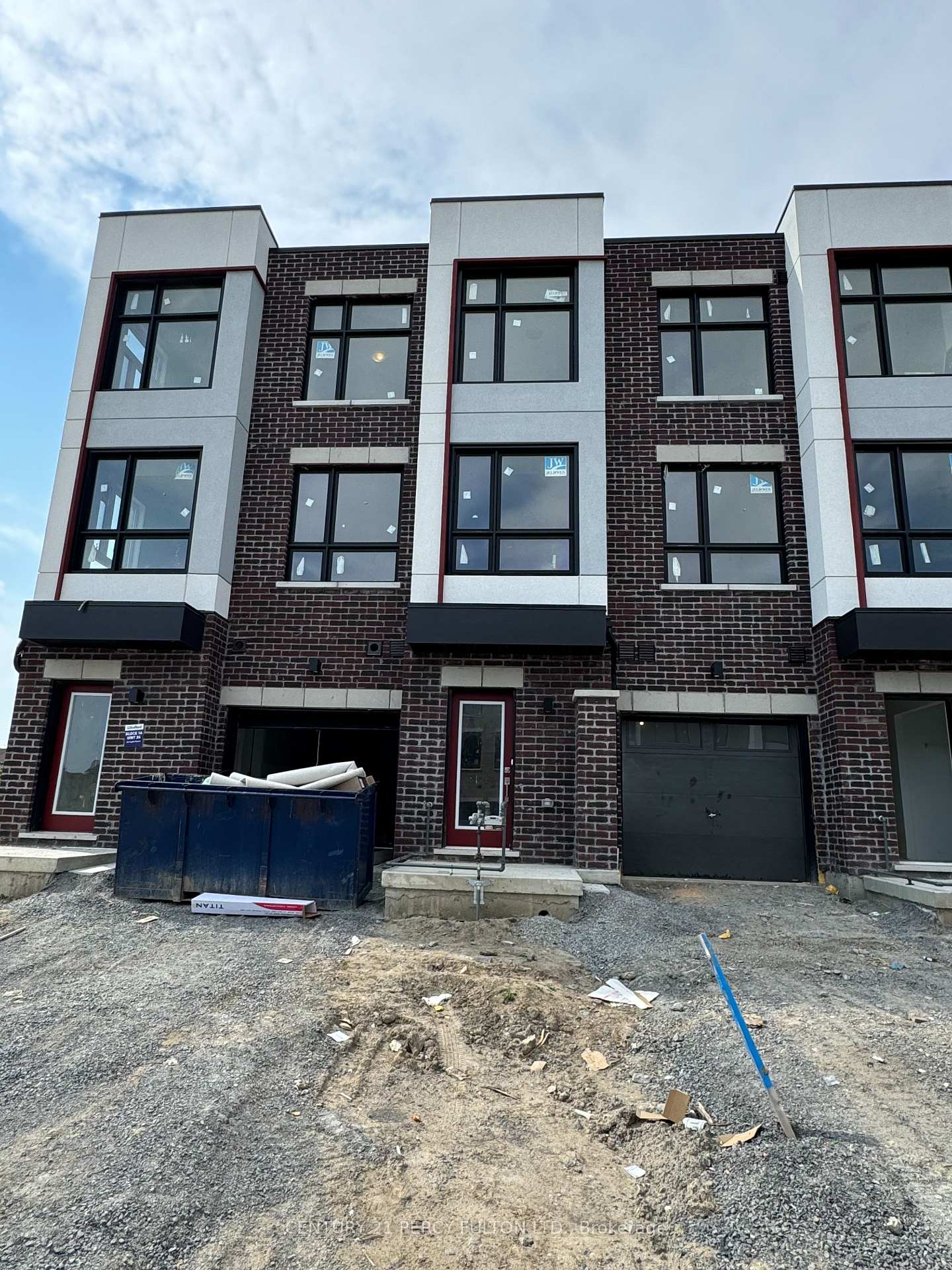 Front of 34 Pegler Street
