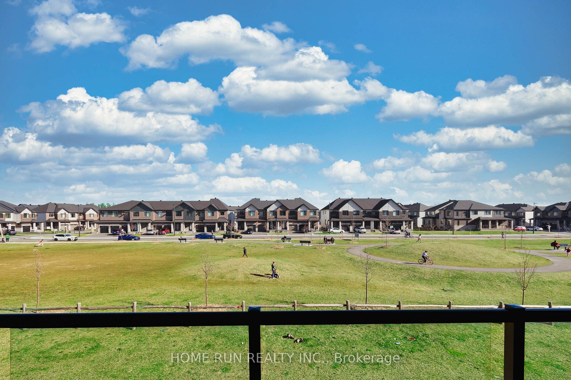 Photo 20 of 100 Kyanite Lane, Ottawa, Barrhaven - Heritage Park — HOMEH