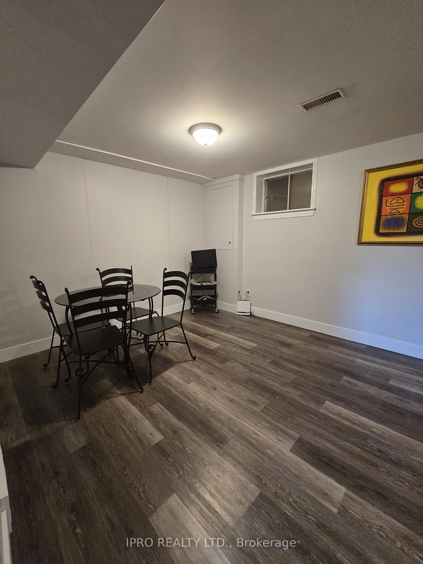 Photo 28 of 46 Gunn Street, Barrie, Wellington — HOMEH