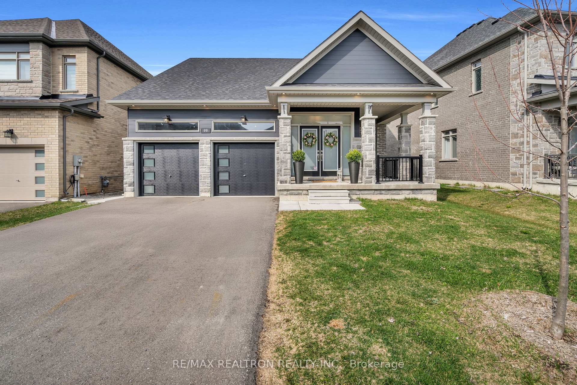 Front of 99 Franklin Trail