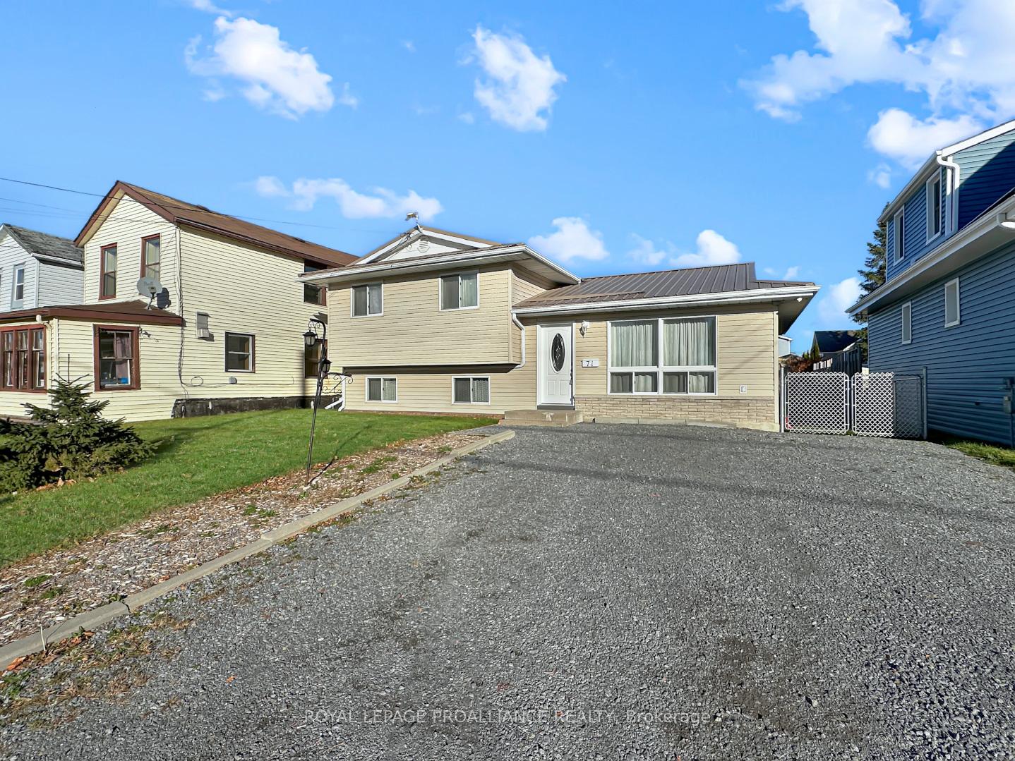 Photo 37 of 71 South John Street, Belleville, Belleville Ward — HOMEH