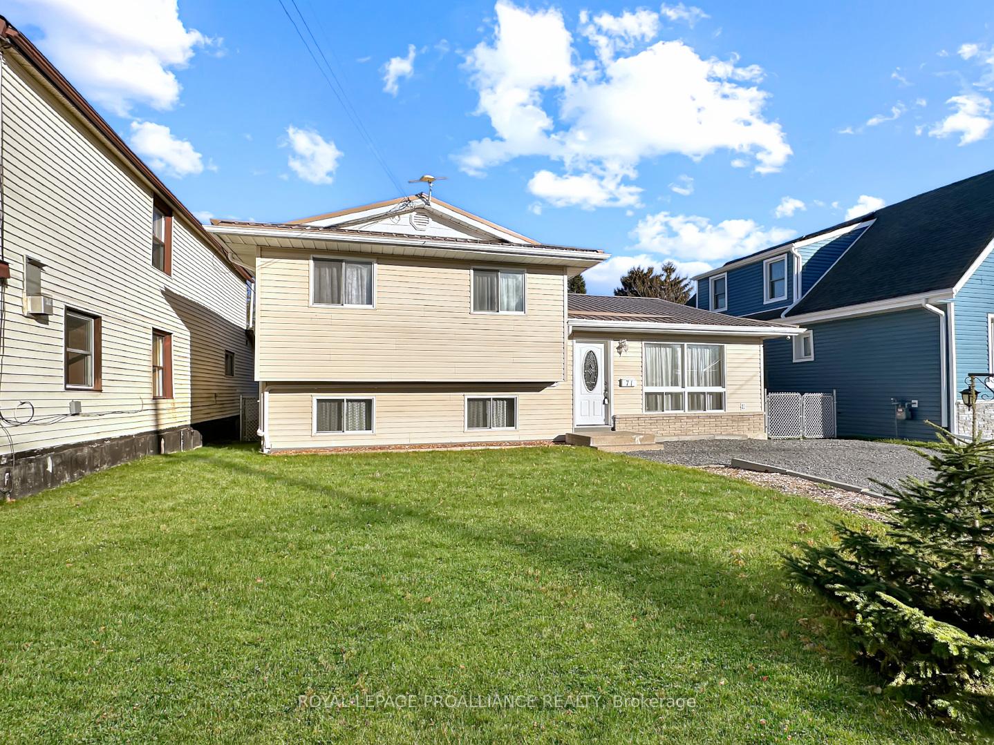 Photo 38 of 71 South John Street, Belleville, Belleville Ward — HOMEH