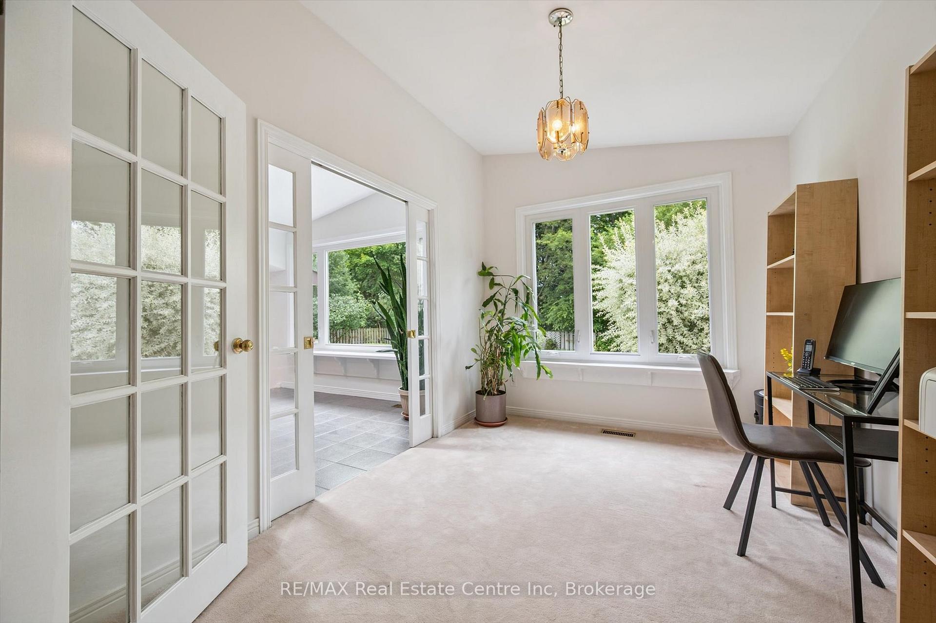 Photo 6 of 101 Harvard Road, Guelph, Kortright West — HOMEH