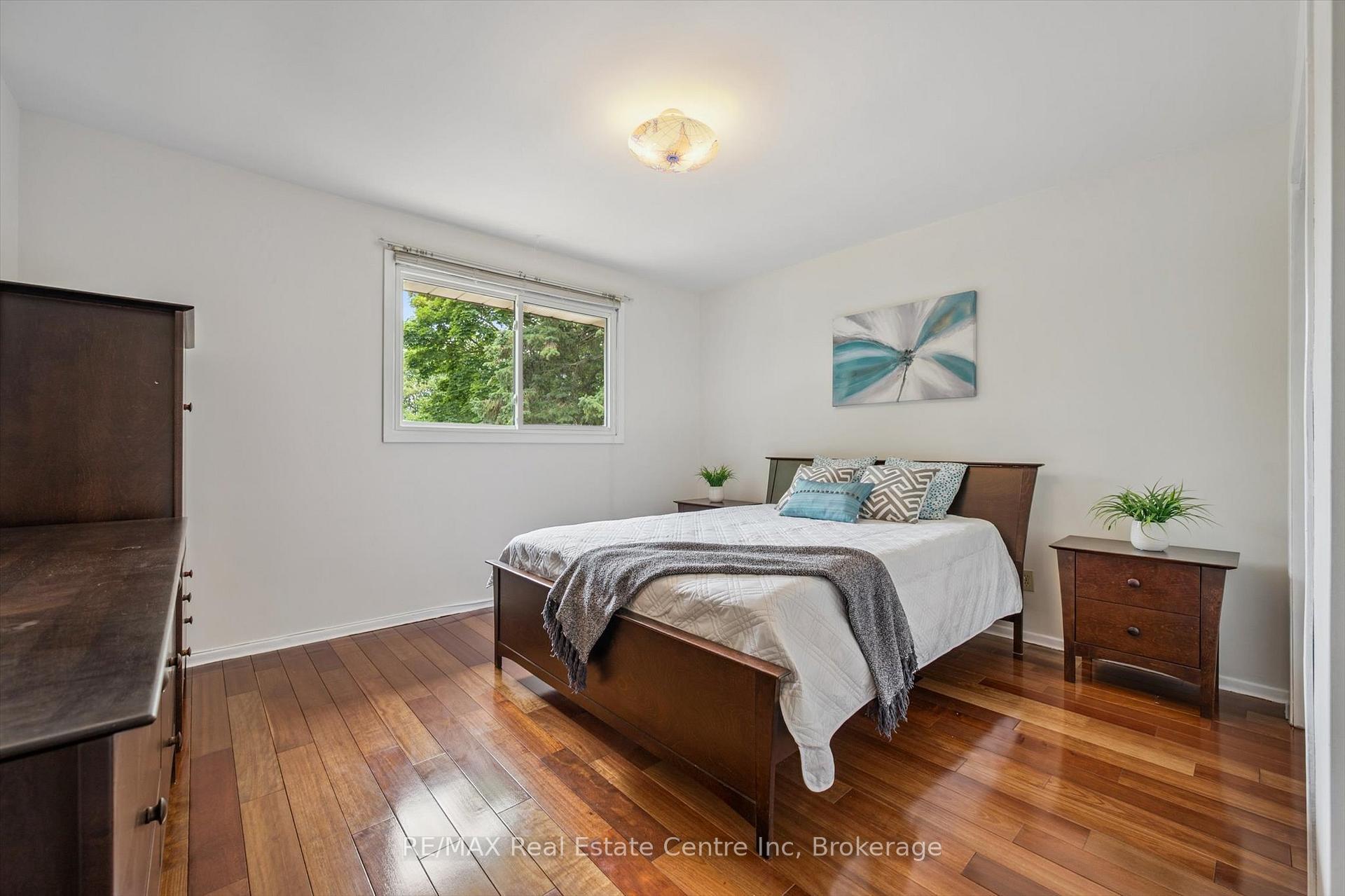 Photo 22 of 101 Harvard Road, Guelph, Kortright West — HOMEH