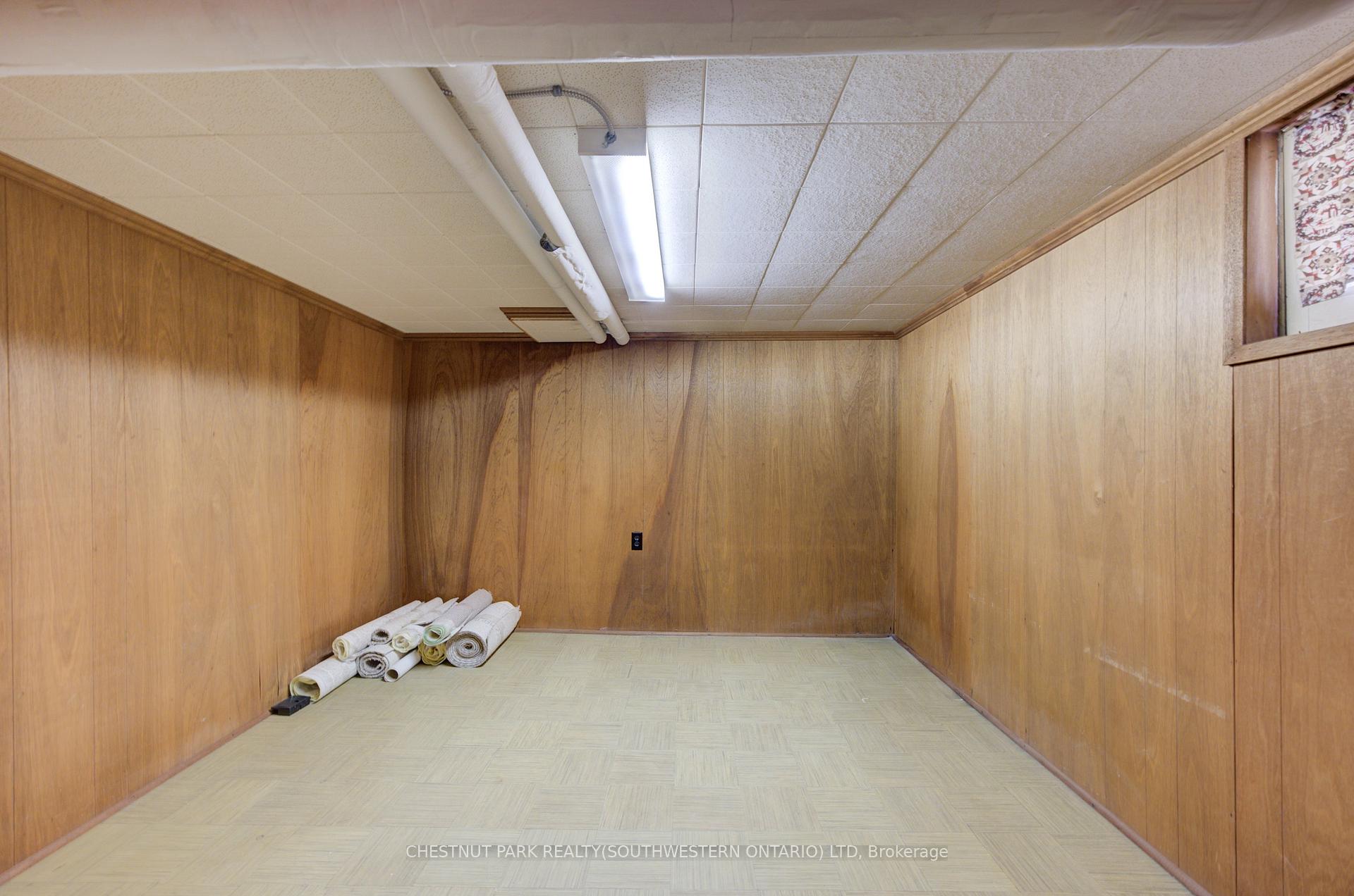 Photo 32 of 89 Stirling Avenue N, Kitchener — HOMEH