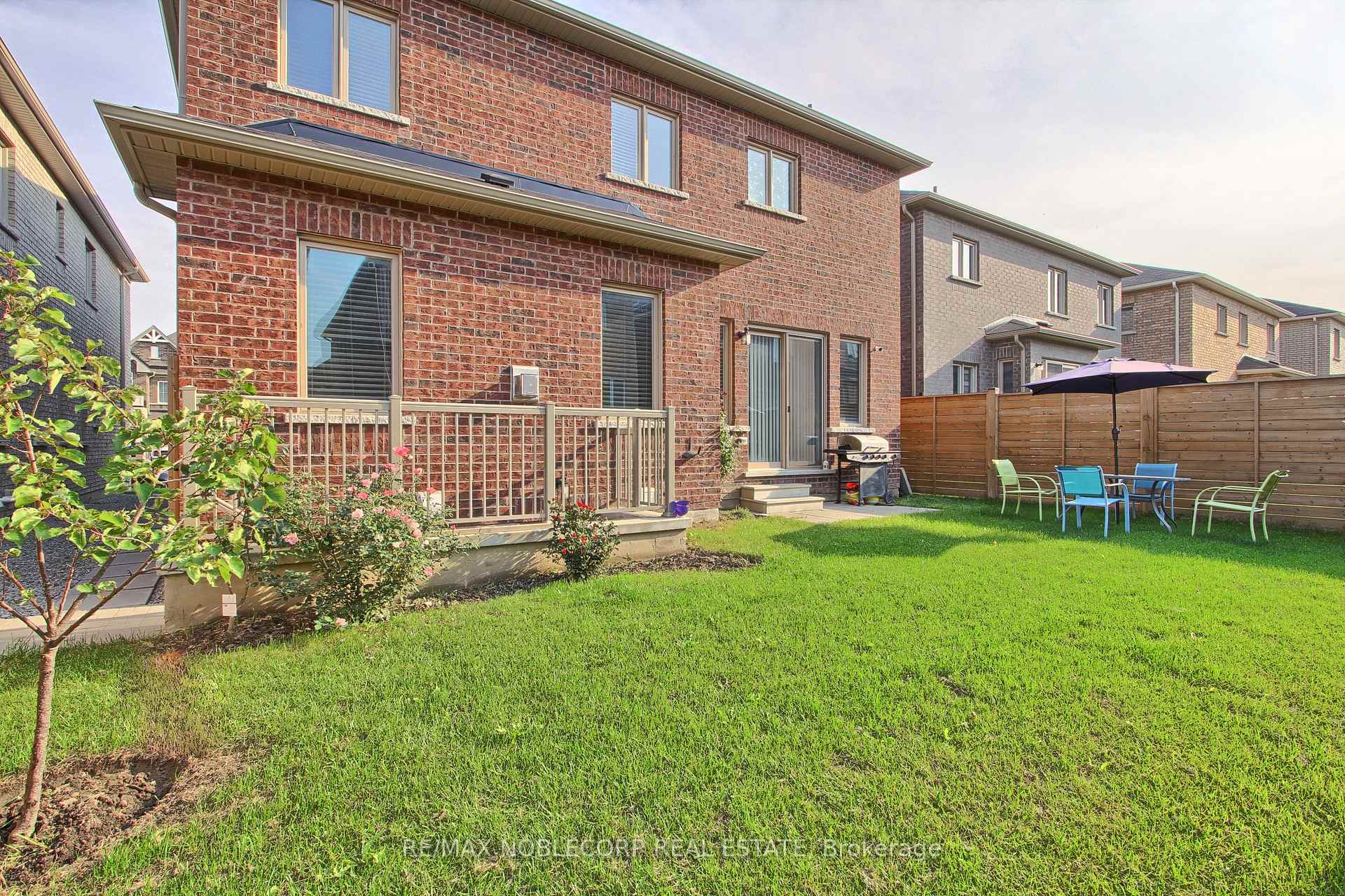 Photo 35 of 10 Royal Fern Crescent, Caledon, Caledon Village — HOMEH