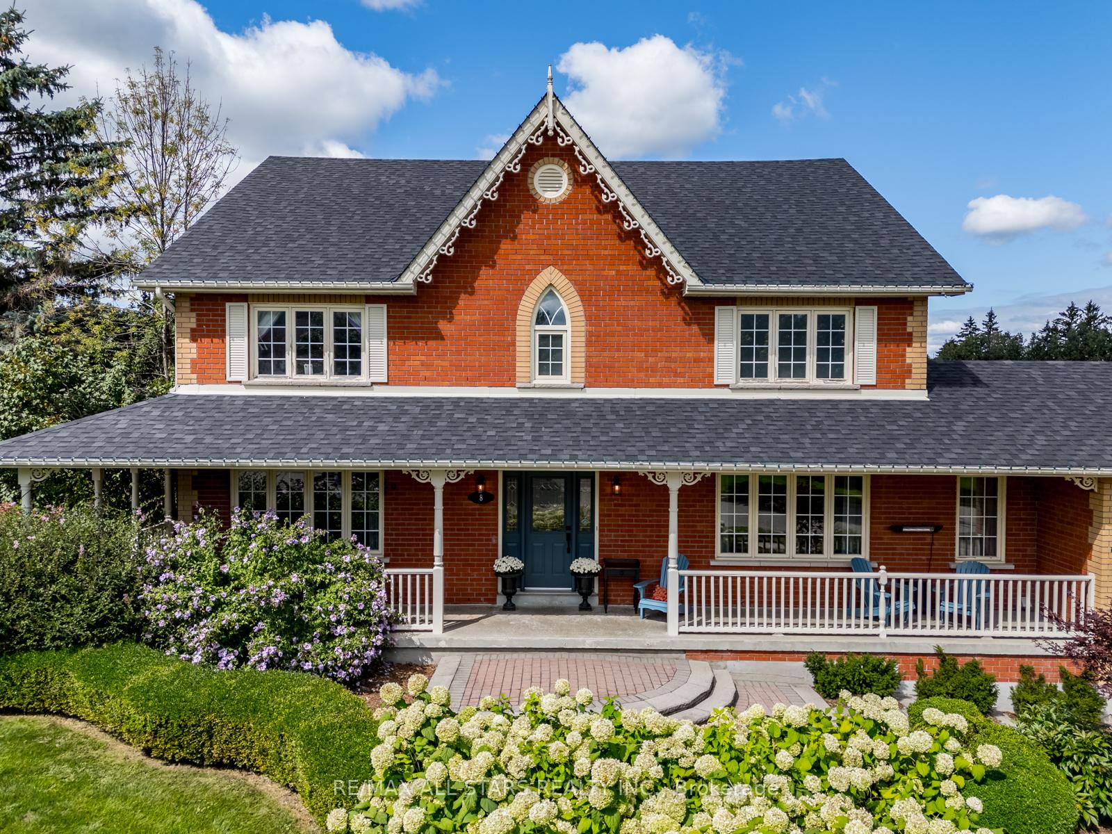 Photo 1 of 8 Campbell Drive, Uxbridge — HOMEH