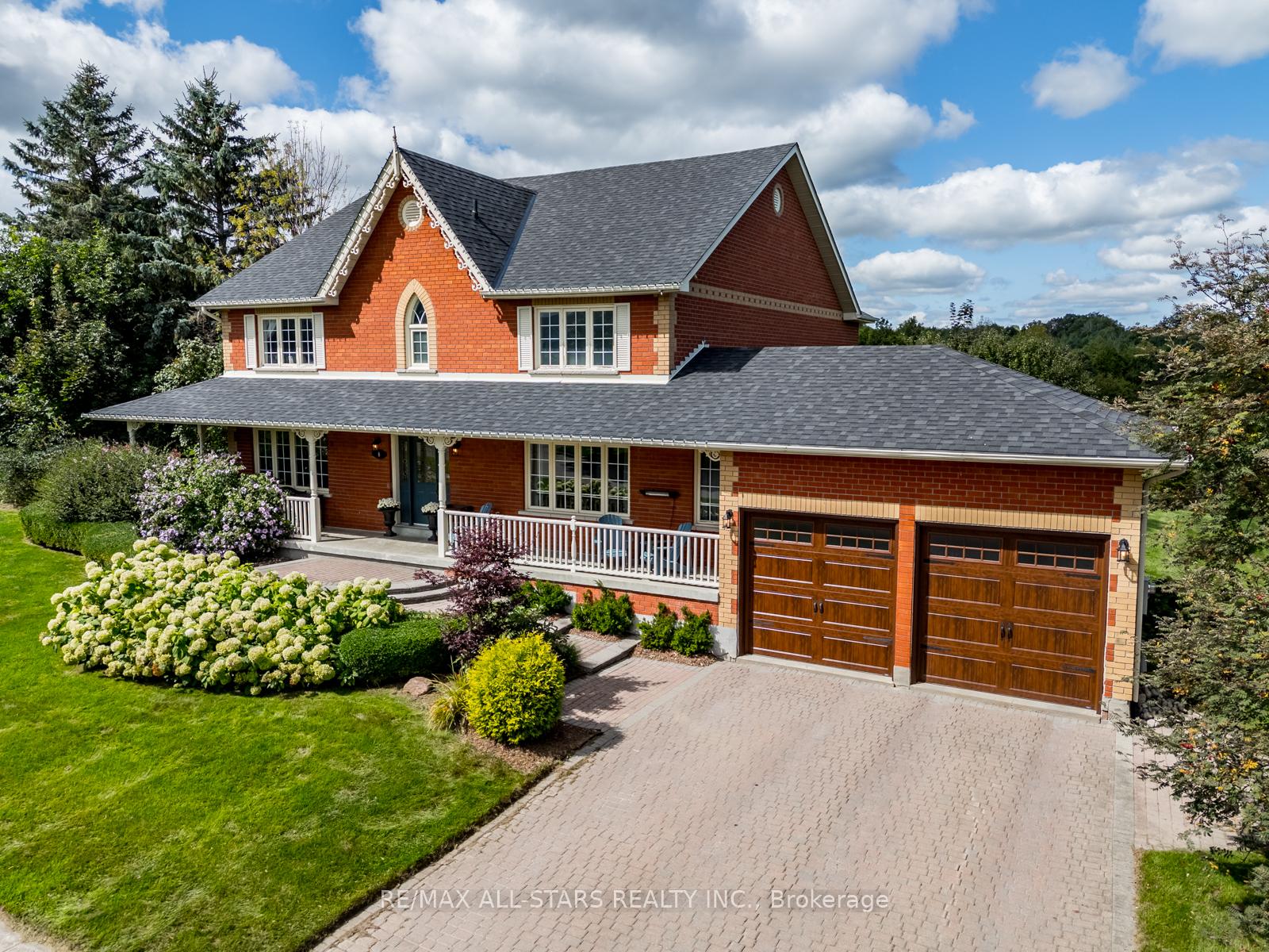 Photo 8 of 8 Campbell Drive, Uxbridge — HOMEH