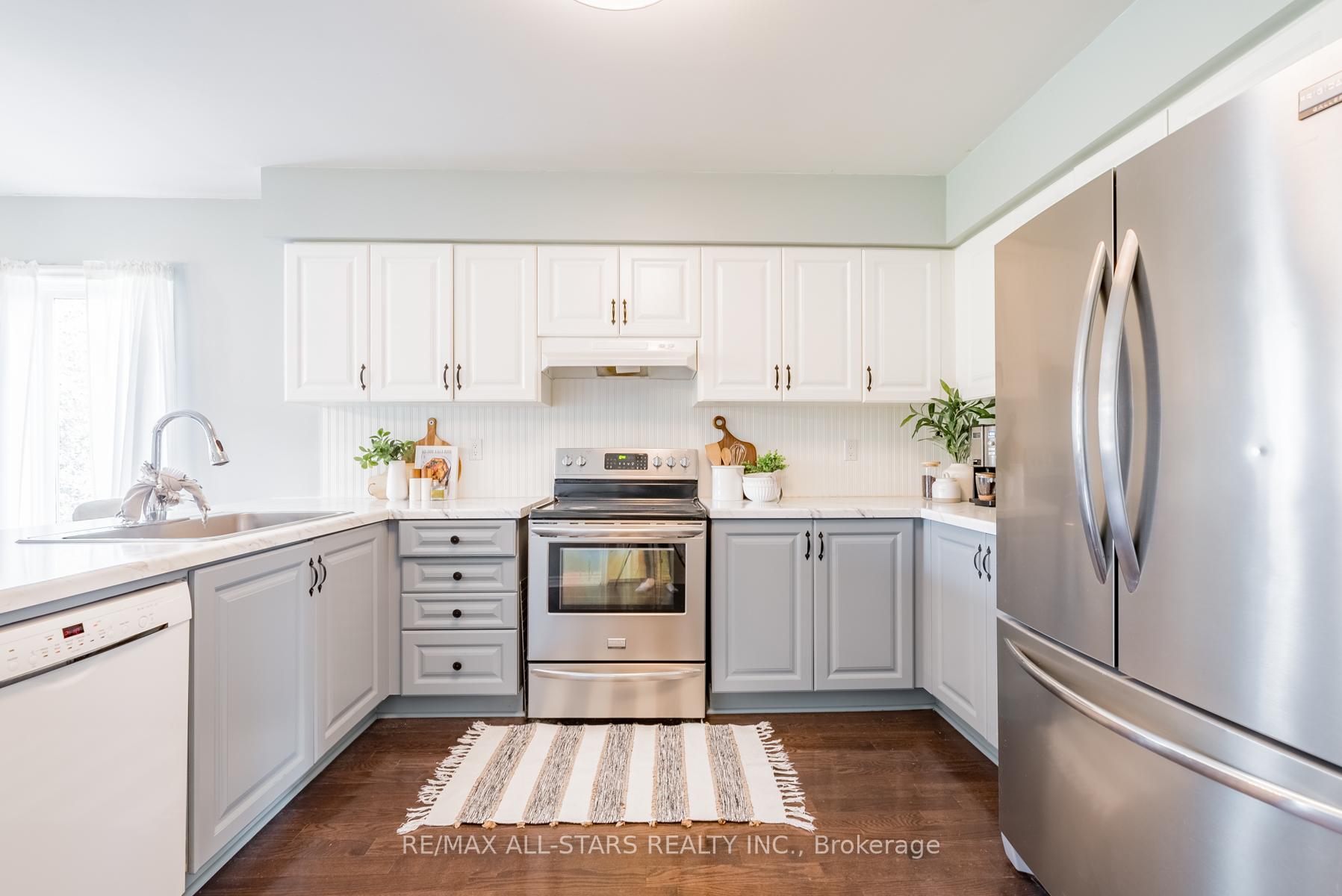 Photo 37 of 8 Campbell Drive, Uxbridge — HOMEH