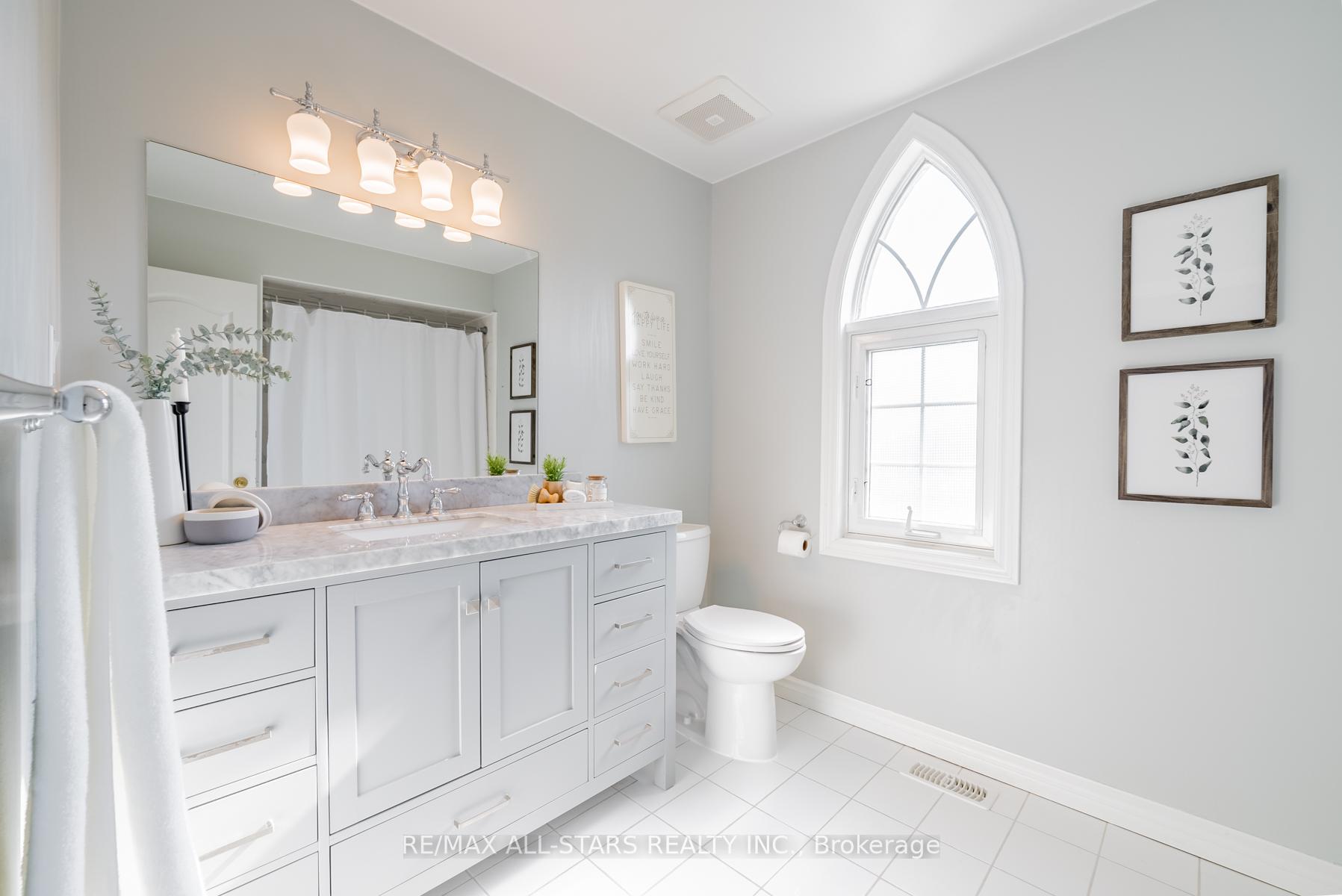 Photo 7 of 8 Campbell Drive, Uxbridge — HOMEH