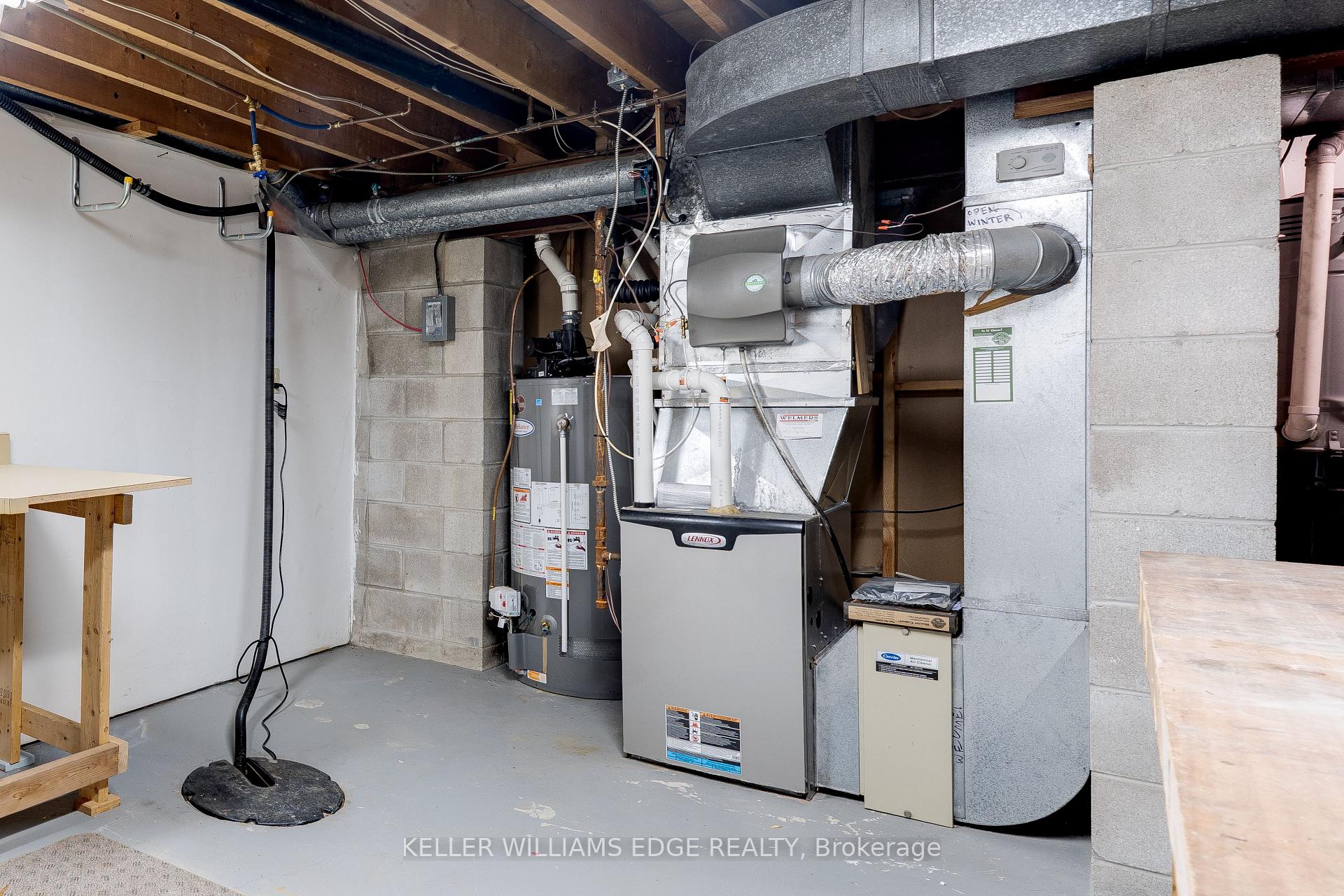Photo 48 of 55 Kirby Avenue, Hamilton, Greensville — HOMEH