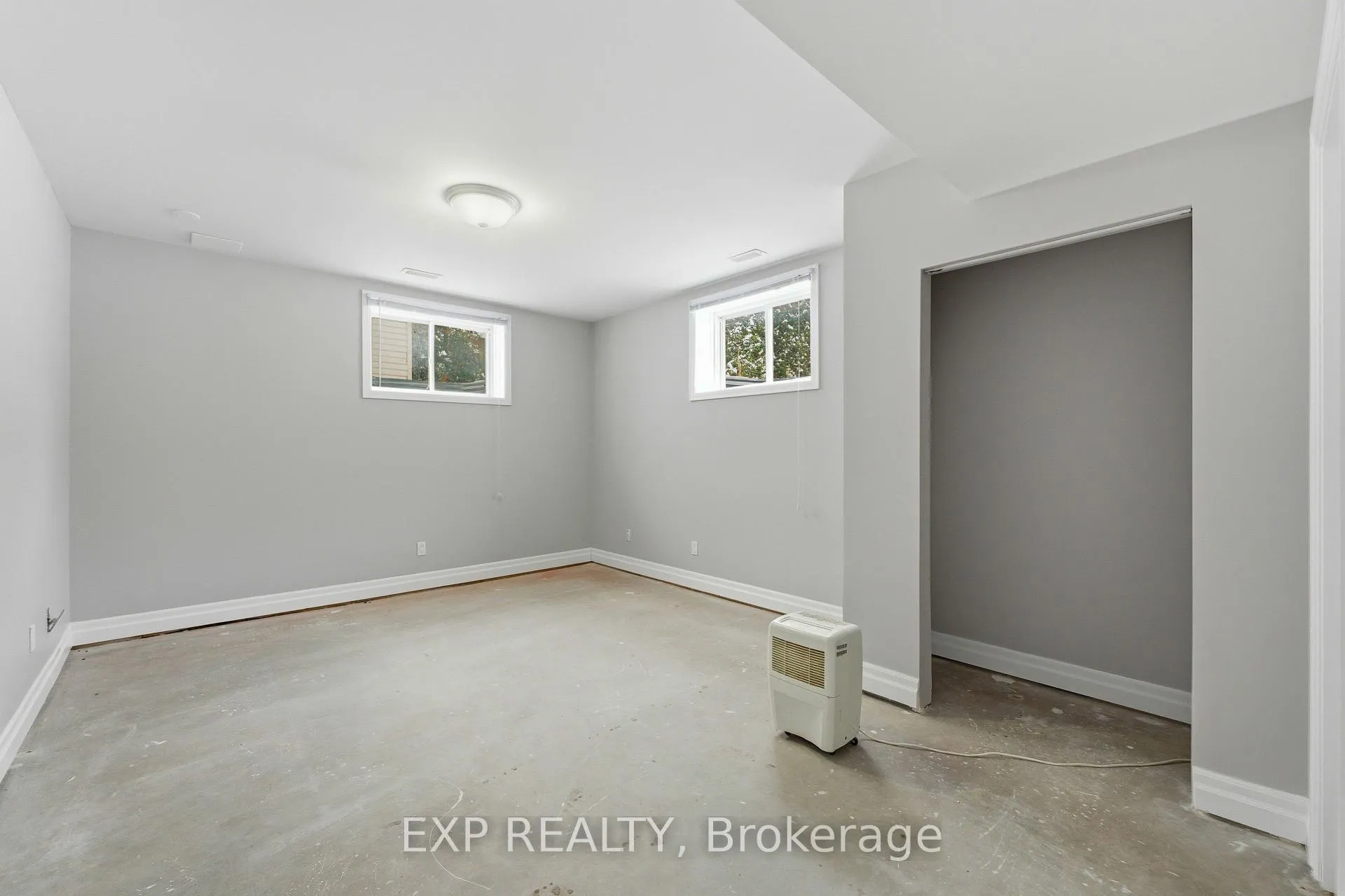 Photo 90 of 16 Chippewa Avenue, Ottawa, Meadowlands/St. Claire Gardens — HOMEH