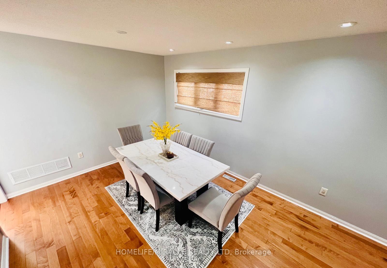 Photo 19 of 6 Mistybrook Crescent, Brampton, Fletcher's Meadow — HOMEH