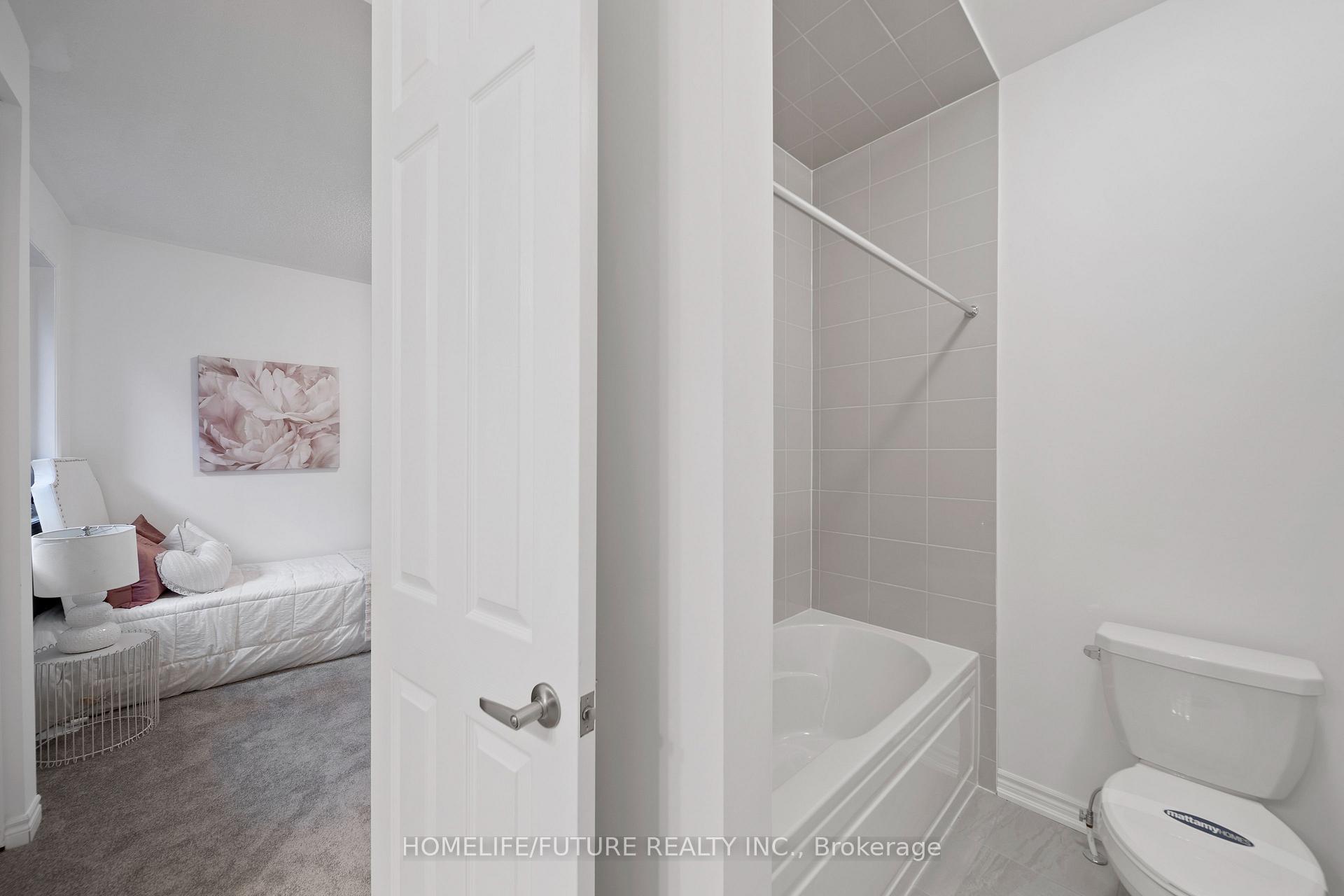 Photo 19 of 1408 Mockingbird Square, Pickering, Rural Pickering — HOMEH