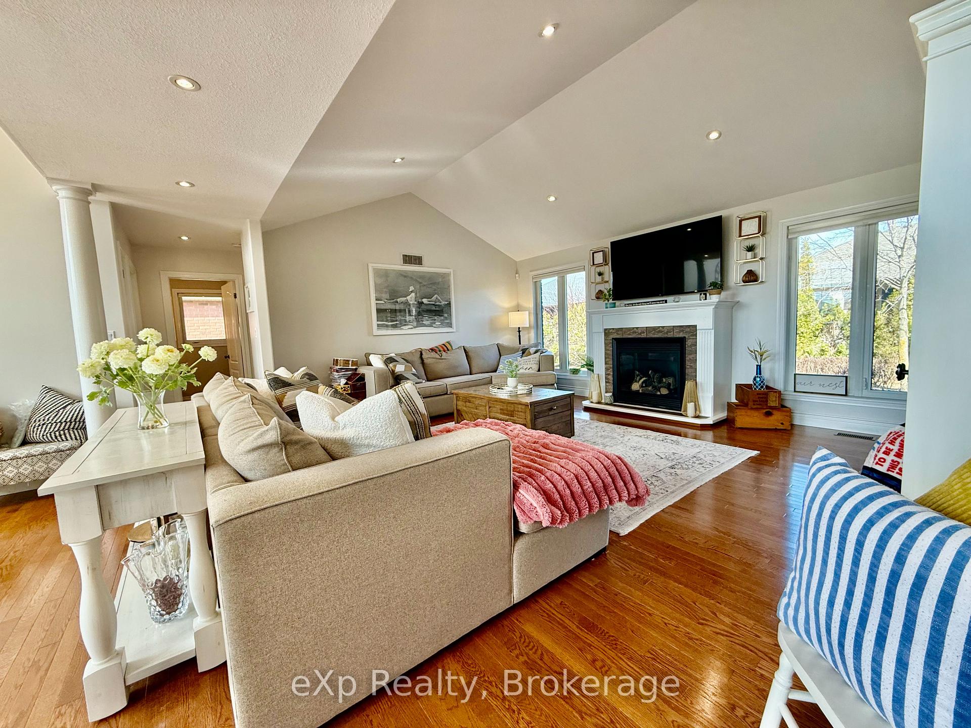 Photo 6 of 398 4th Street S, Hanover — HOMEH