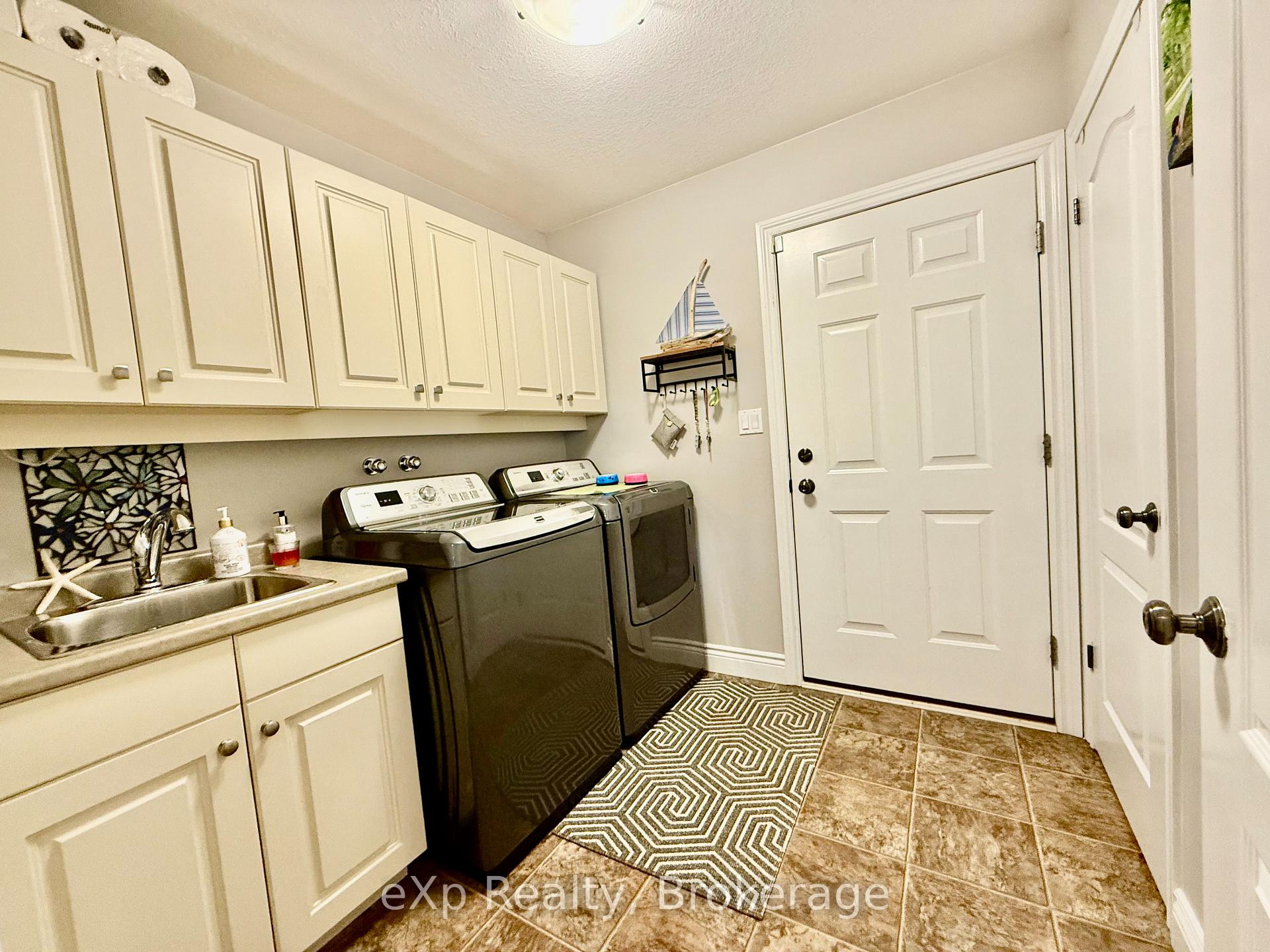 Photo 17 of 398 4th Street S, Hanover — HOMEH