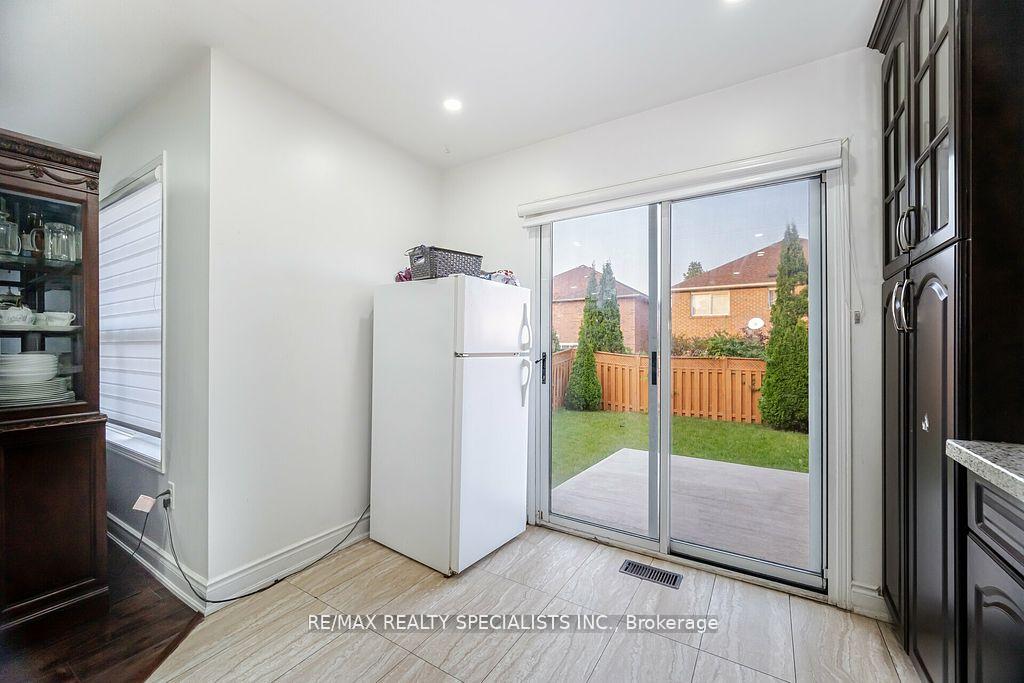 Photo 12 of 27 Coachwhip Road, Brampton, Sandringham-Wellington — HOMEH