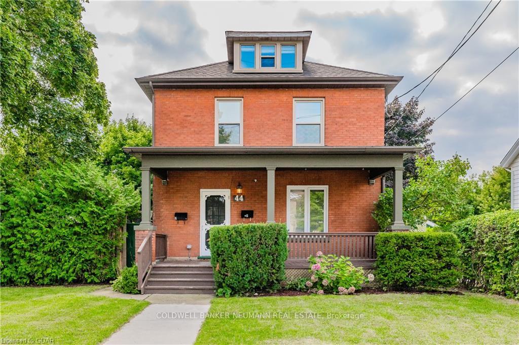 Front of 44 Roseview Avenue