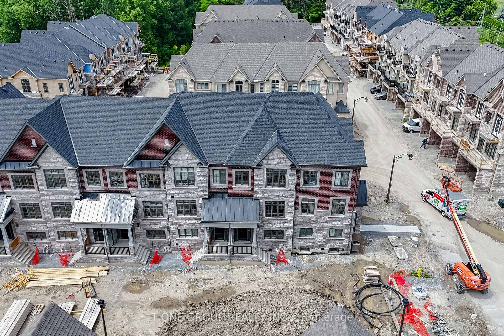 Front of 3 Bright Terrace Way