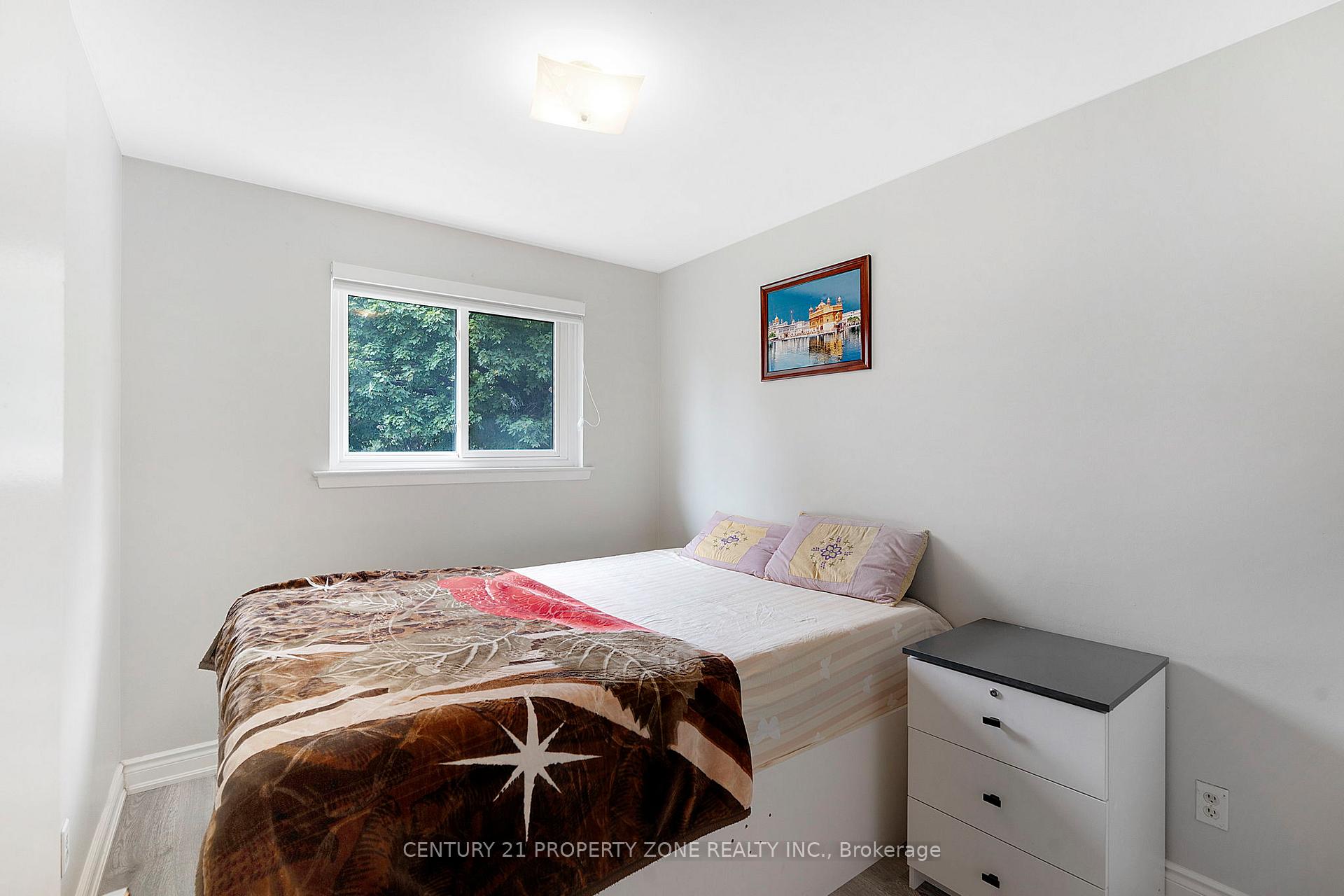 Photo 16 of 29 Finchley Crescent, Brampton, Southgate — HOMEH