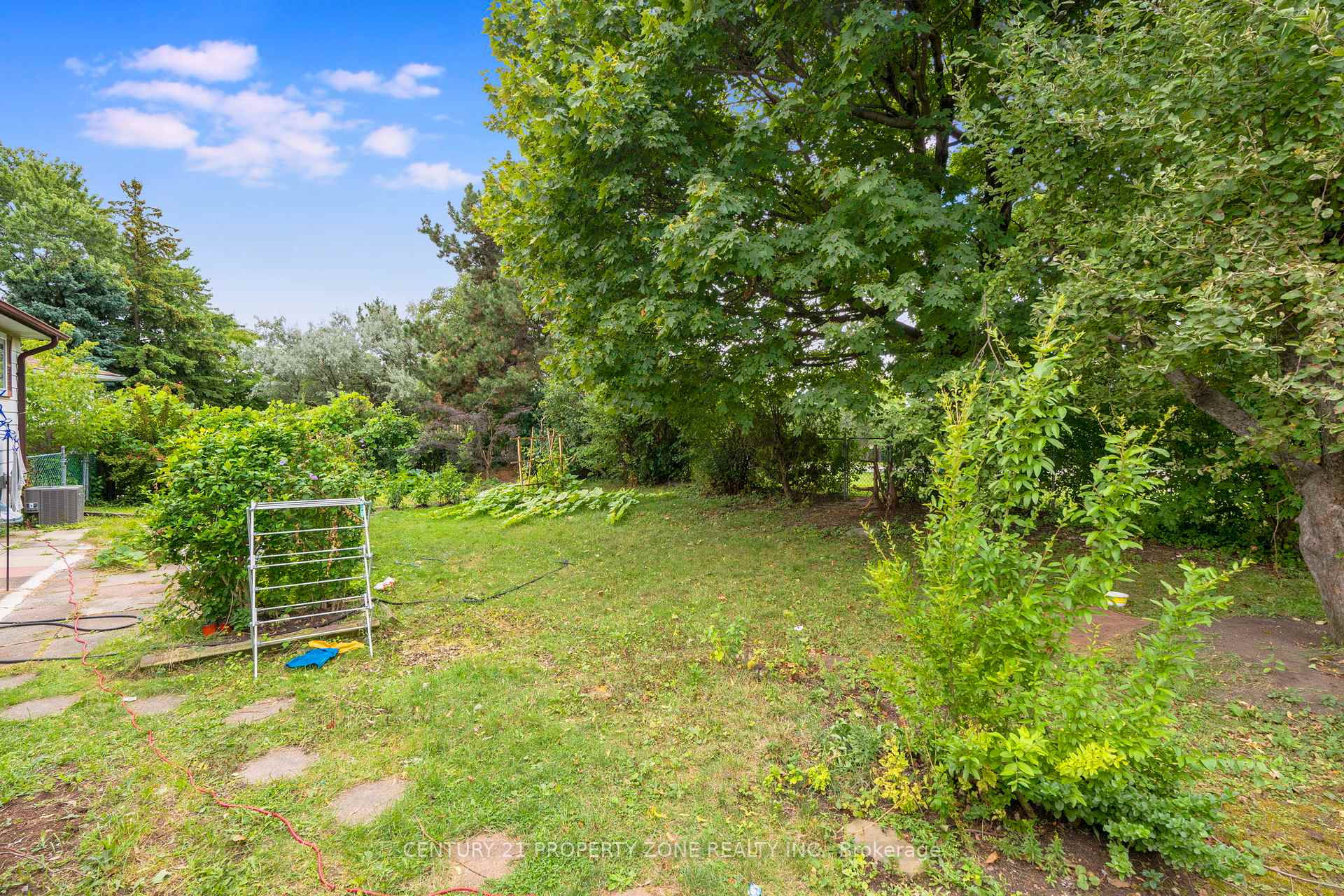 Photo 33 of 29 Finchley Crescent, Brampton, Southgate — HOMEH