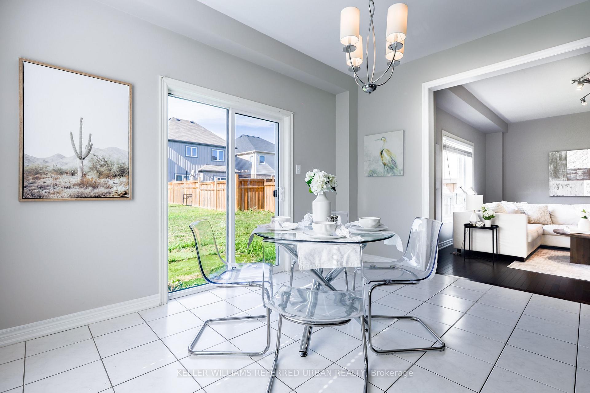 Photo 14 of 30 Henry Smith Avenue, Clarington, Bowmanville — HOMEH