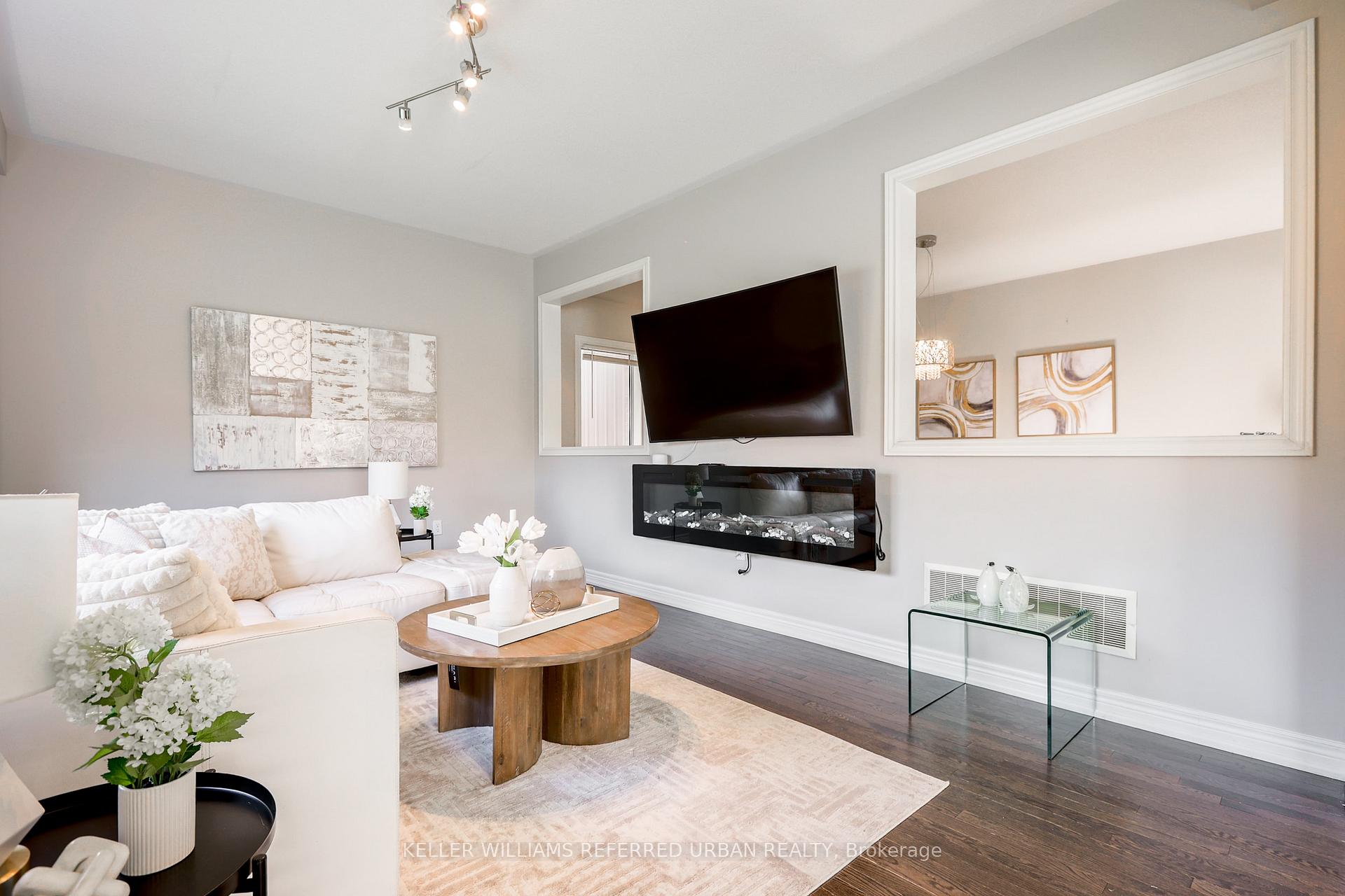 Photo 20 of 30 Henry Smith Avenue, Clarington, Bowmanville — HOMEH