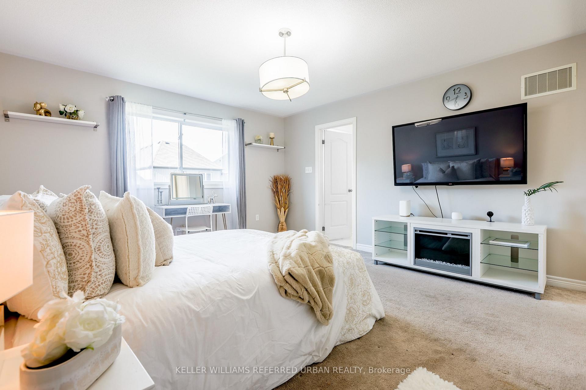 Photo 30 of 30 Henry Smith Avenue, Clarington, Bowmanville — HOMEH