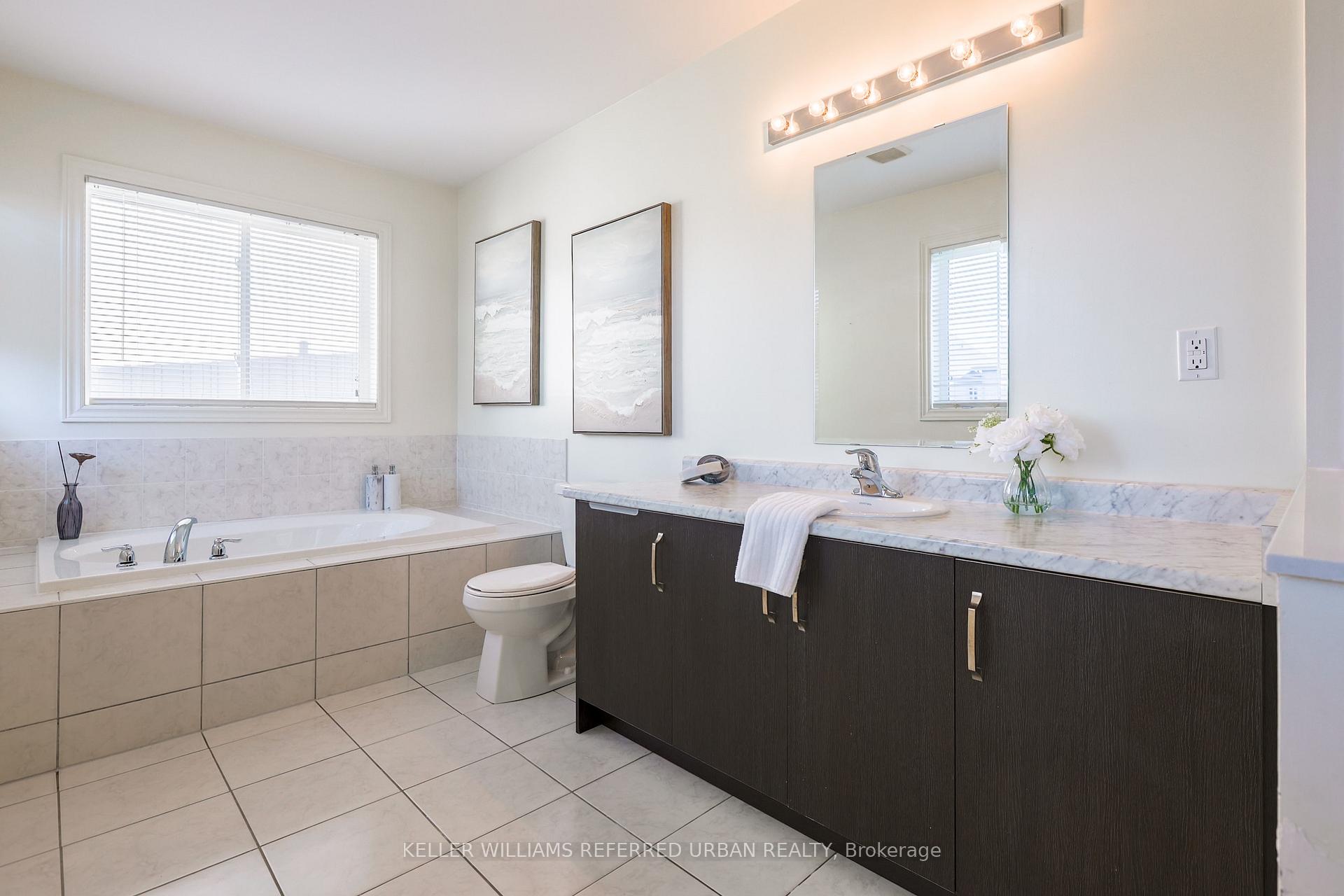 Photo 33 of 30 Henry Smith Avenue, Clarington, Bowmanville — HOMEH