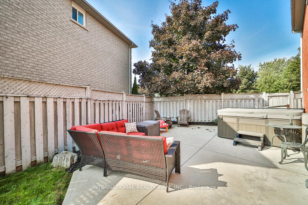 Photo 30 of 4 Cornerstone Court, Caledon, Bolton East — HOMEH