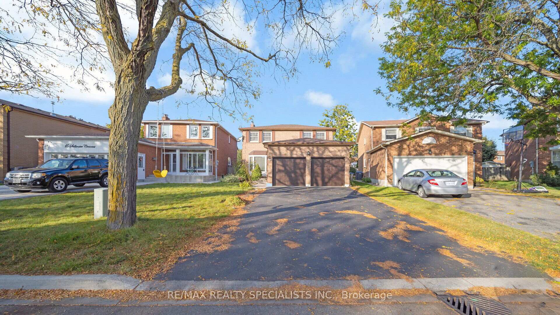 Front of 13 Stillwater Crescent