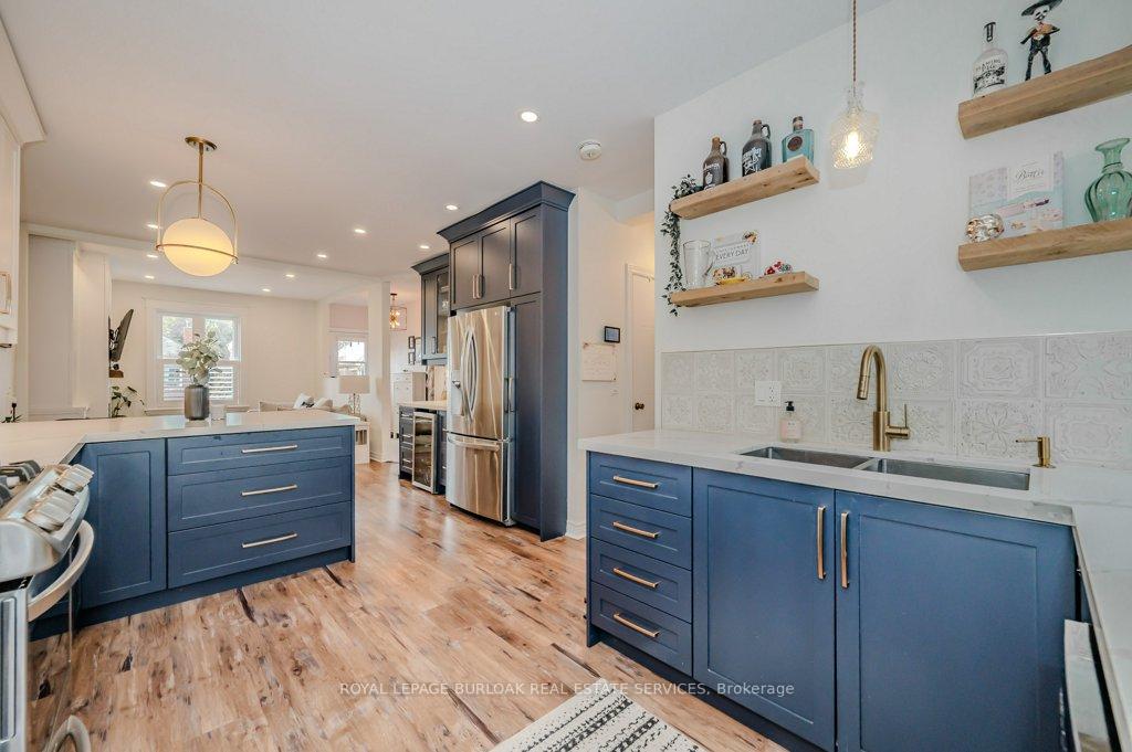 Photo 11 of 450 Herkimer Street, Hamilton, Kirkendall — HOMEH
