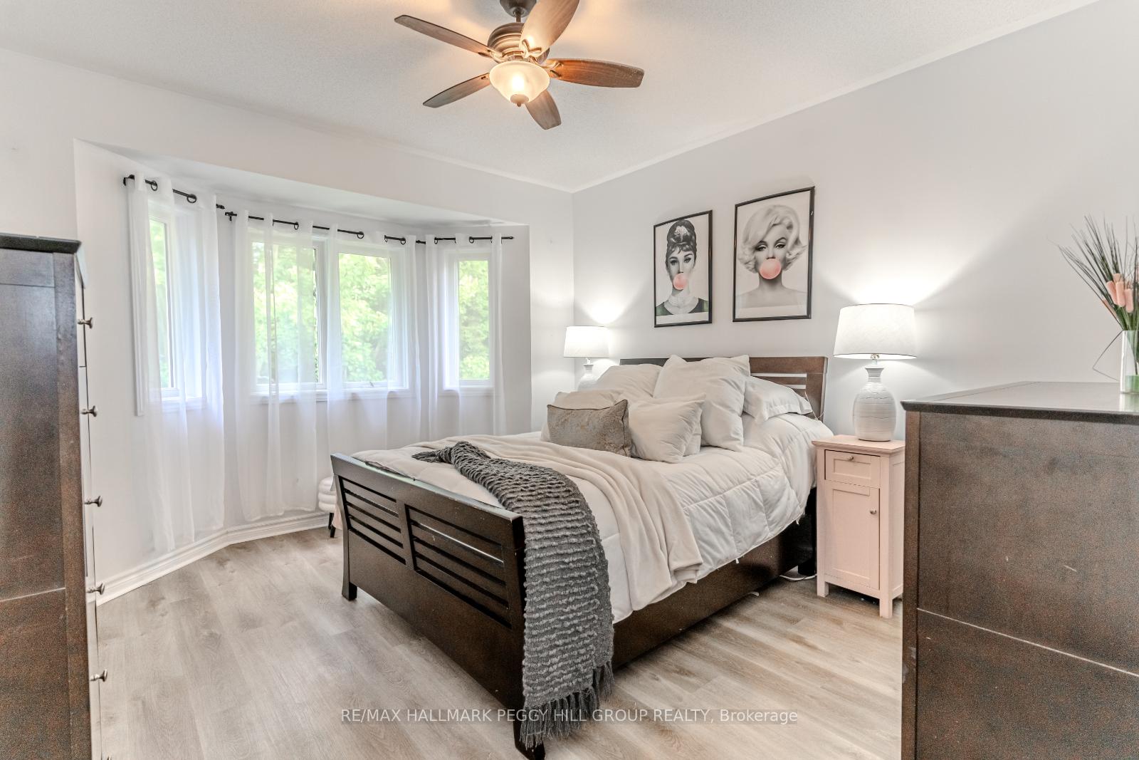 Photo 4 of 65 Oriole Crescent, Wasaga Beach — HOMEH