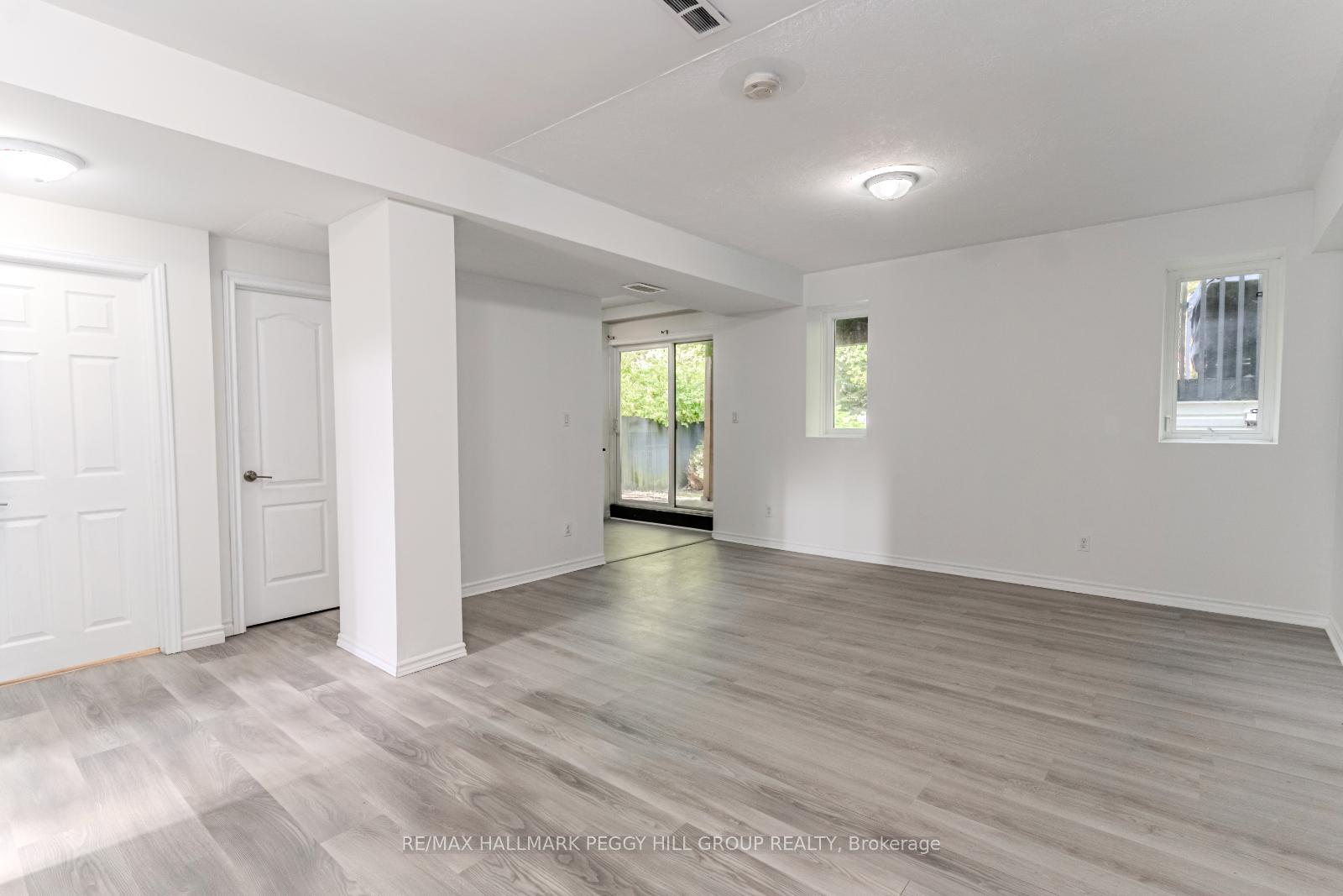Photo 19 of 65 Oriole Crescent, Wasaga Beach — HOMEH