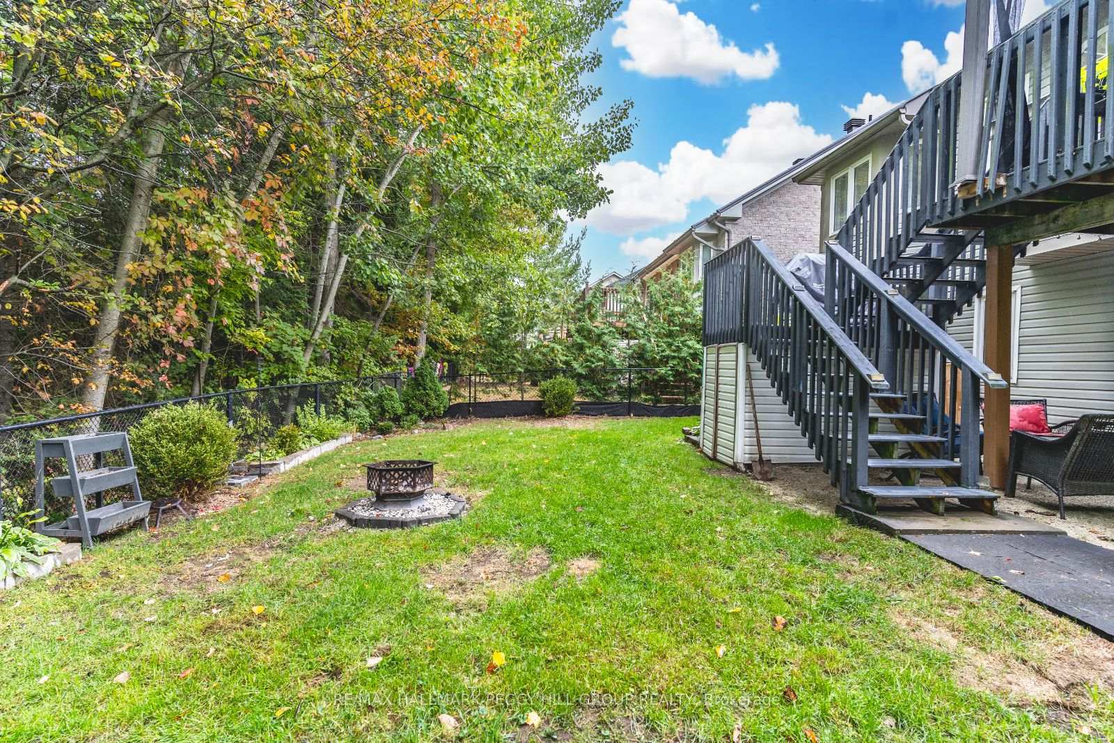Photo 23 of 65 Oriole Crescent, Wasaga Beach — HOMEH