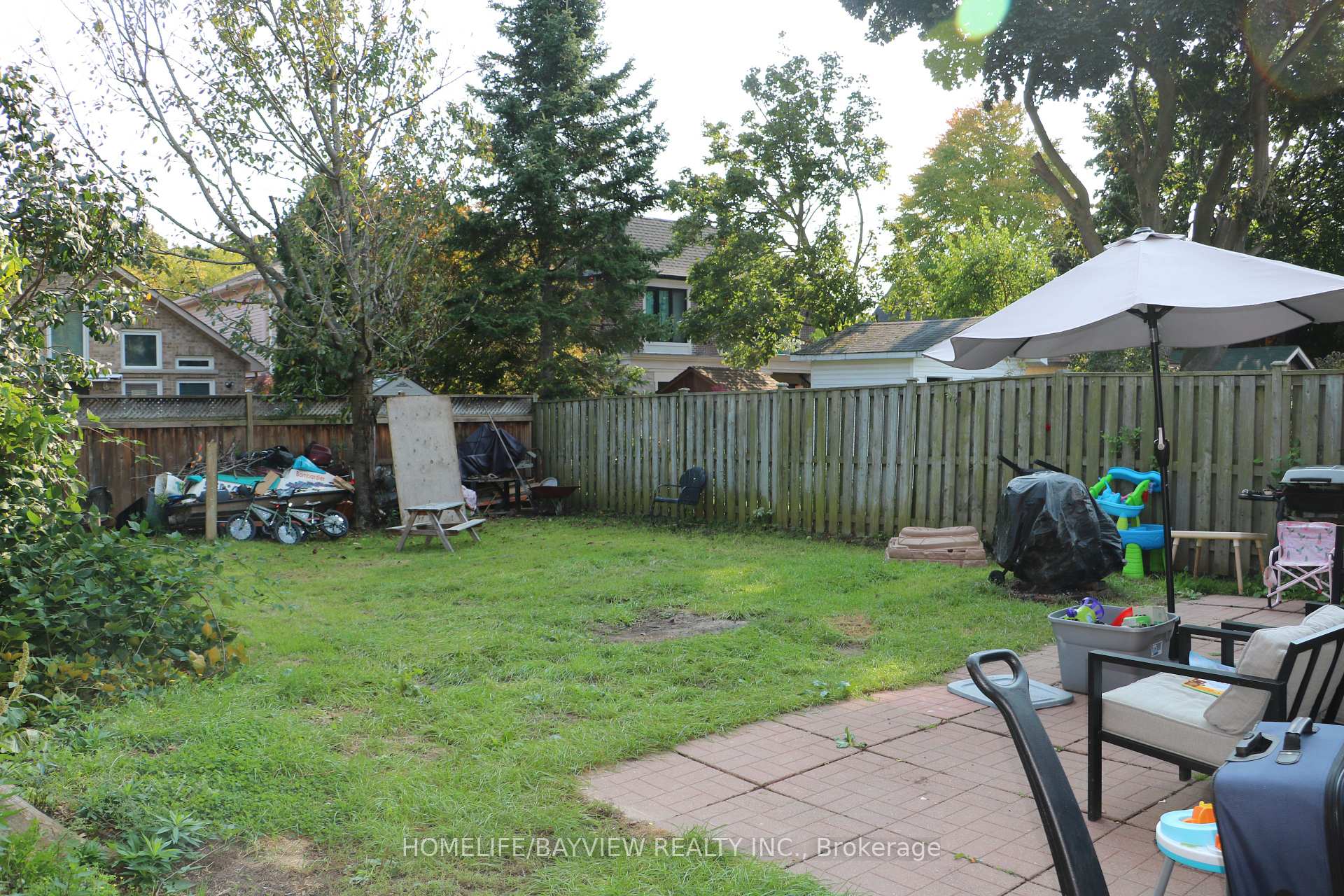 Photo 2 of 23 Marilyn Crescent, Toronto, O'Connor-Parkview — HOMEH