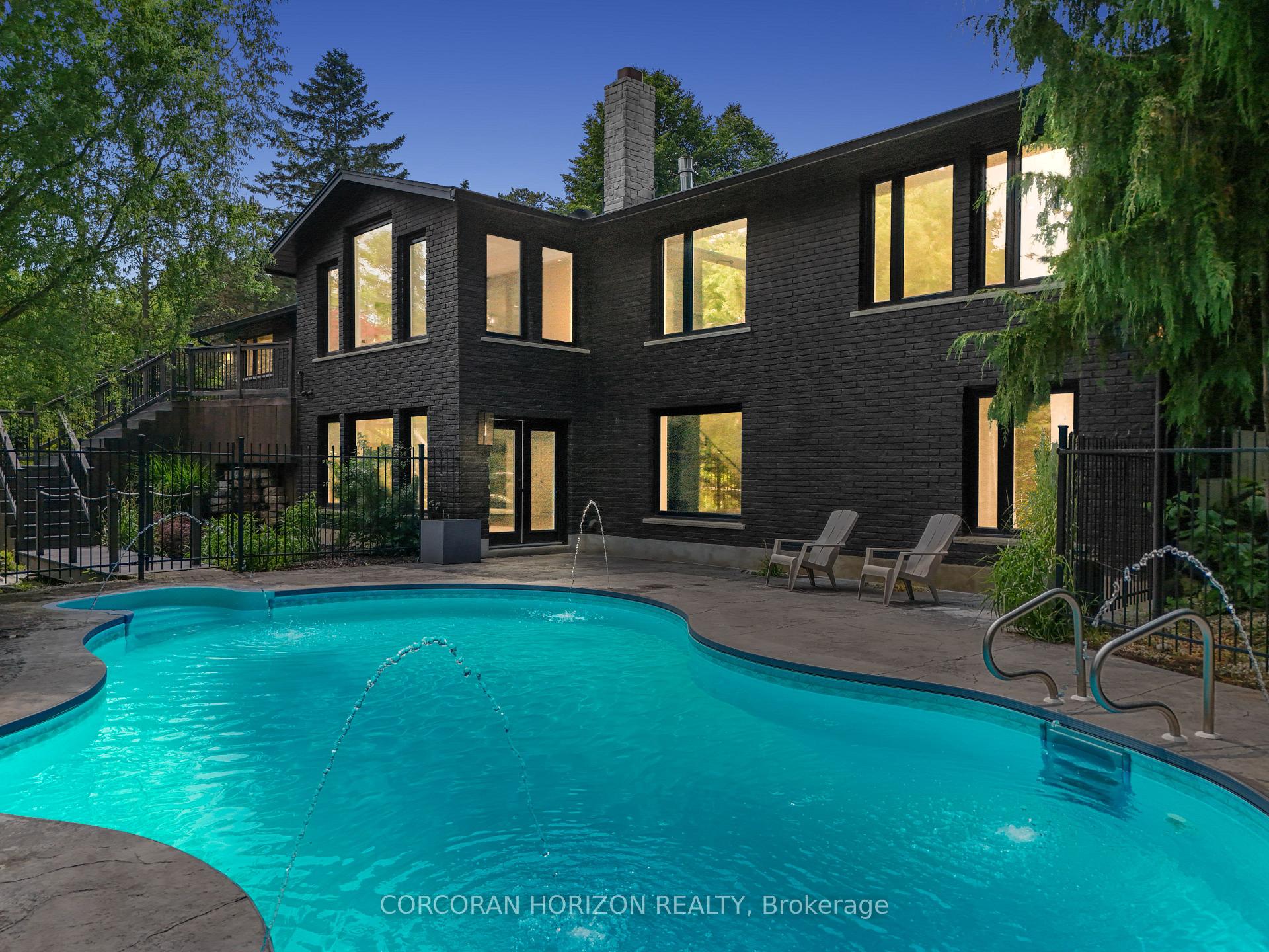 Photo 1 of 104 Grandview Drive, Waterloo — HOMEH
