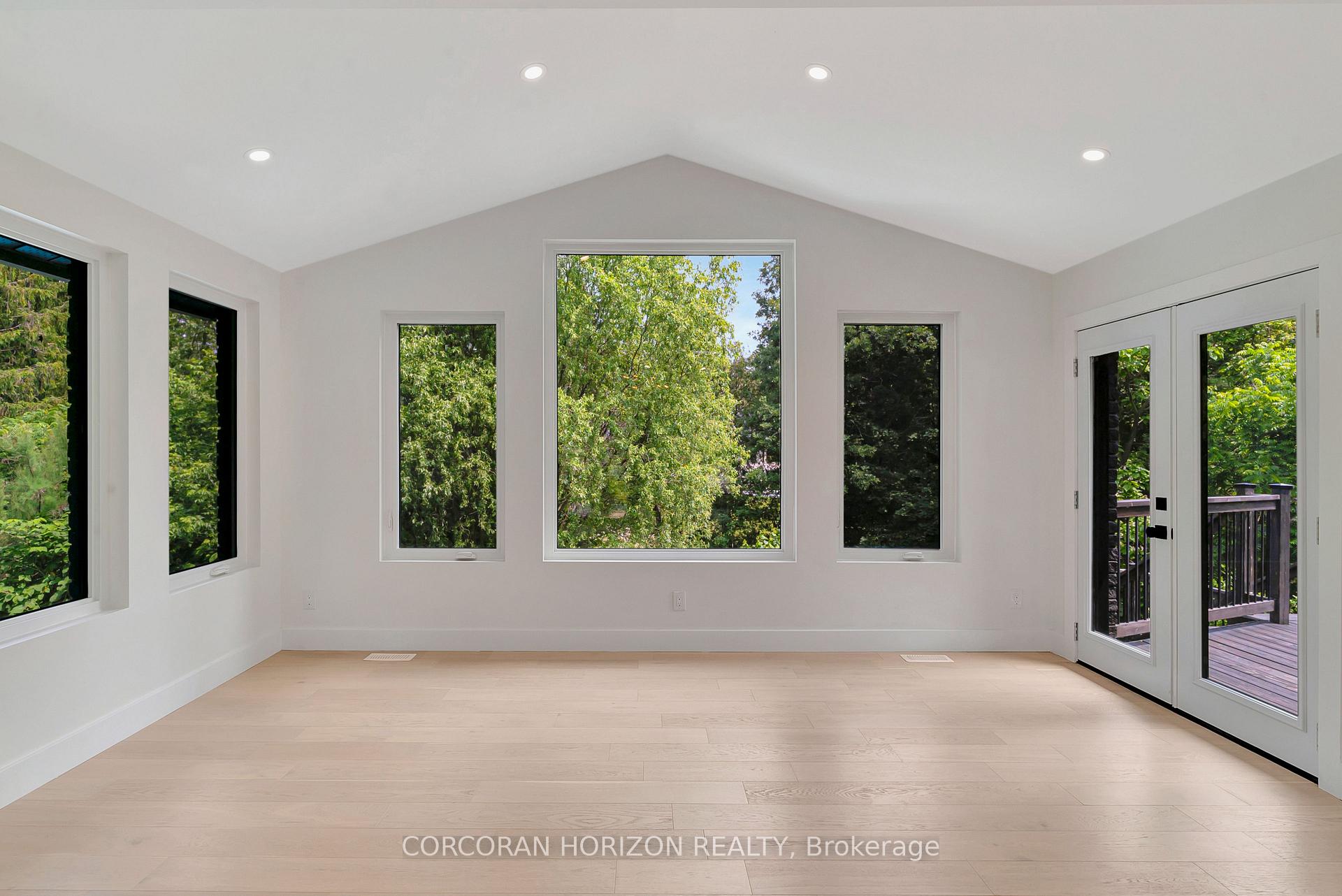 Photo 11 of 104 Grandview Drive, Waterloo — HOMEH