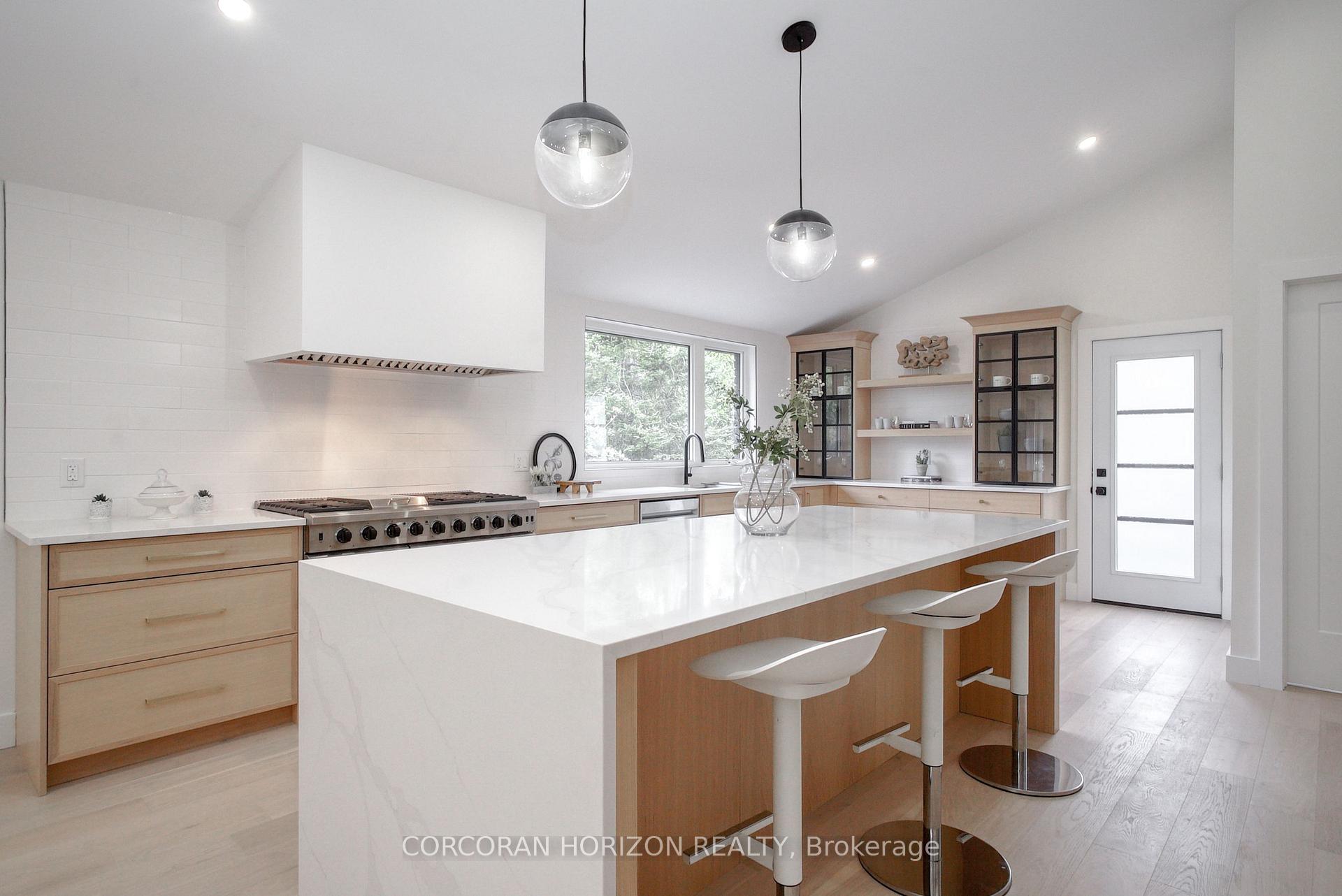 Photo 31 of 104 Grandview Drive, Waterloo — HOMEH